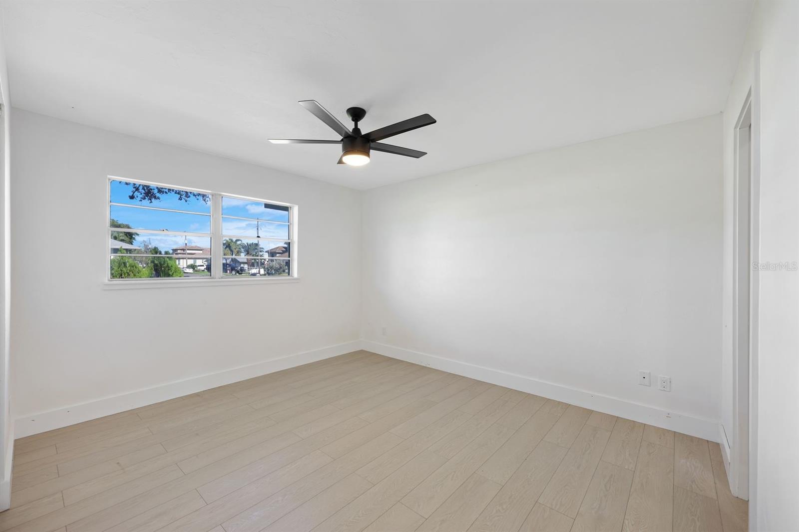 13037 9TH ST, FORT MYERS, FL, 33905