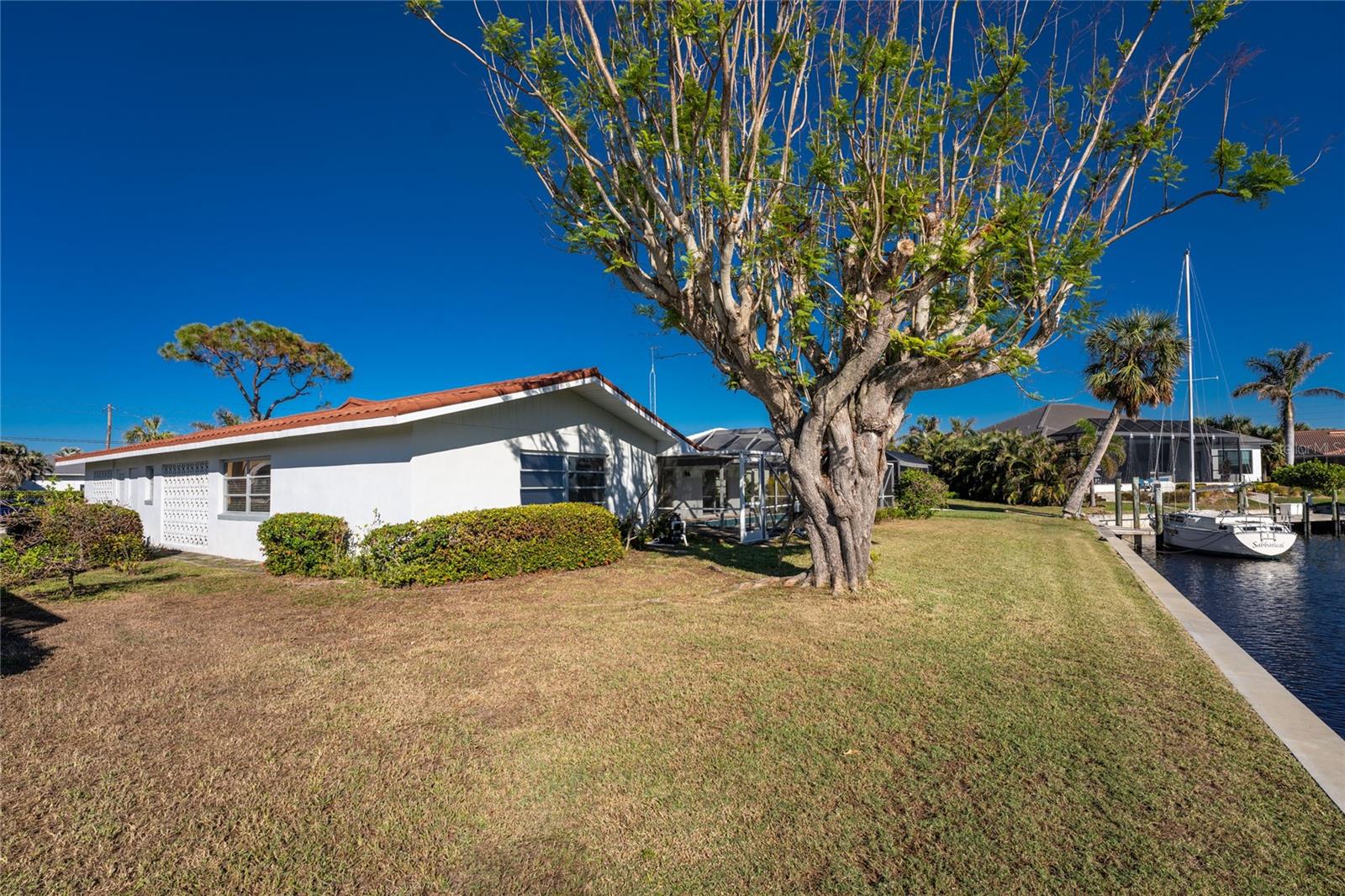 2111 BAYOU RD, PUNTA GORDA, FL, 33950