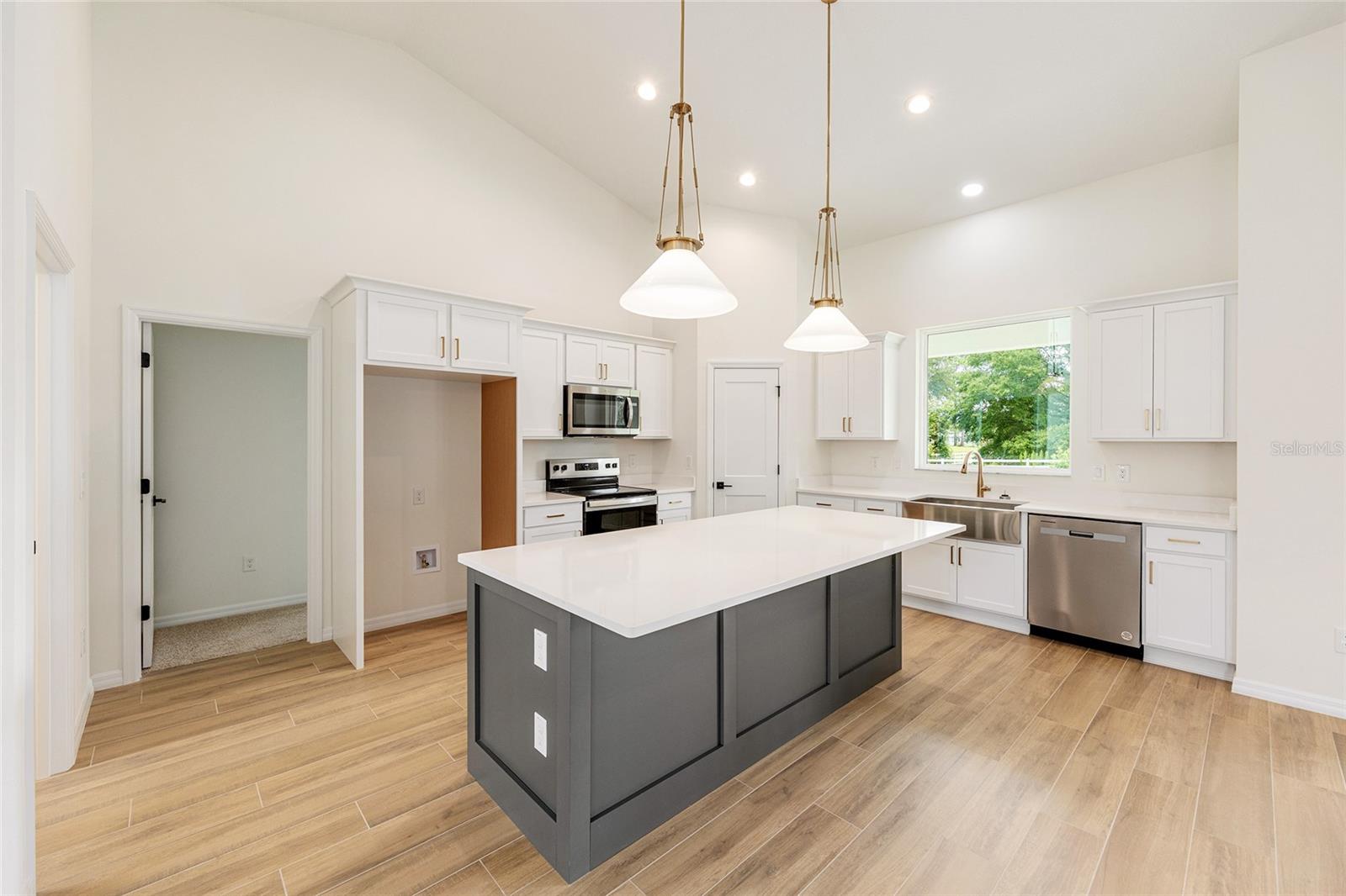 5912 NE 57TH LOOP N, SILVER SPRINGS, FL, 34488