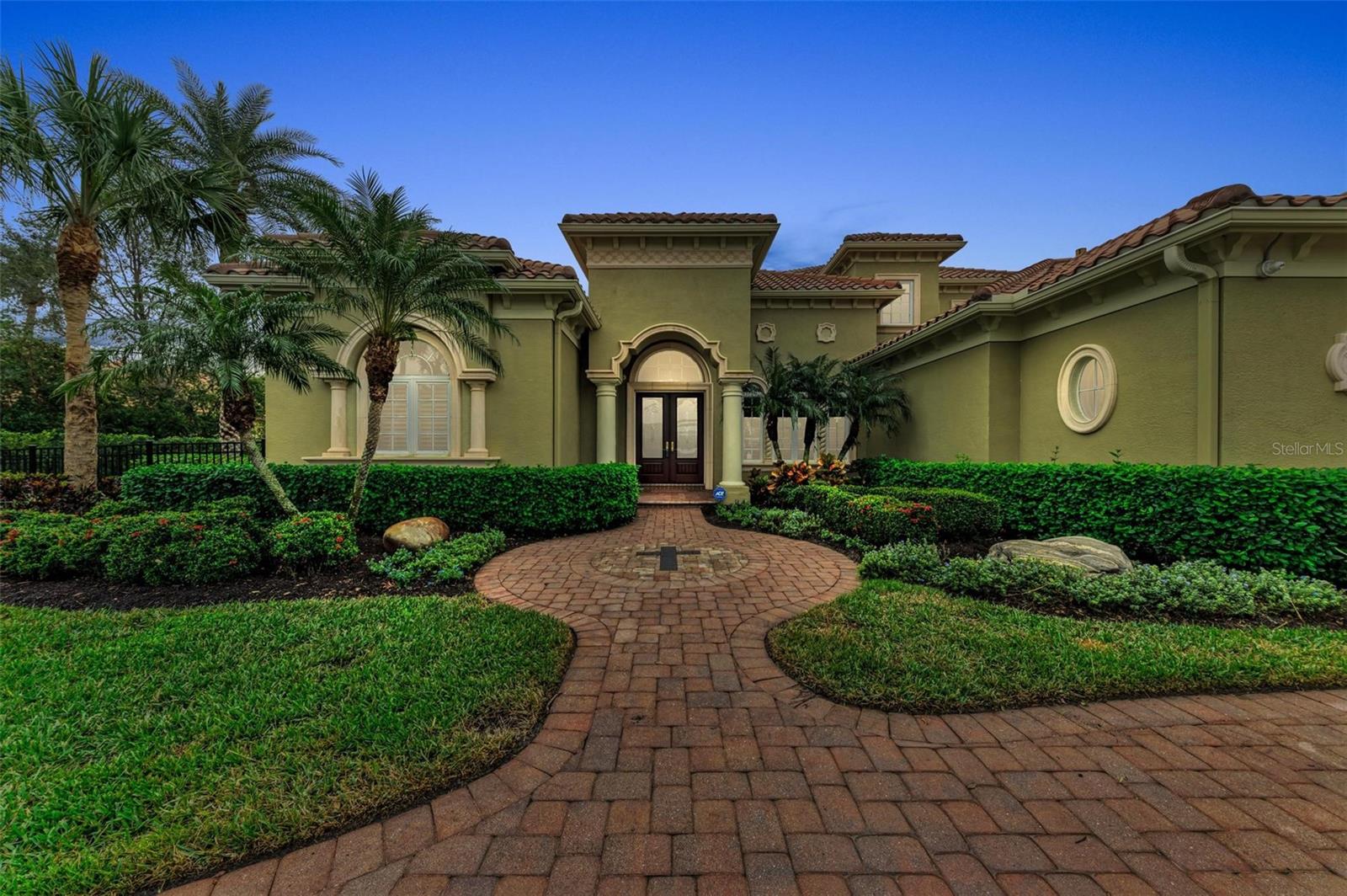 A4630599 Property Photo
