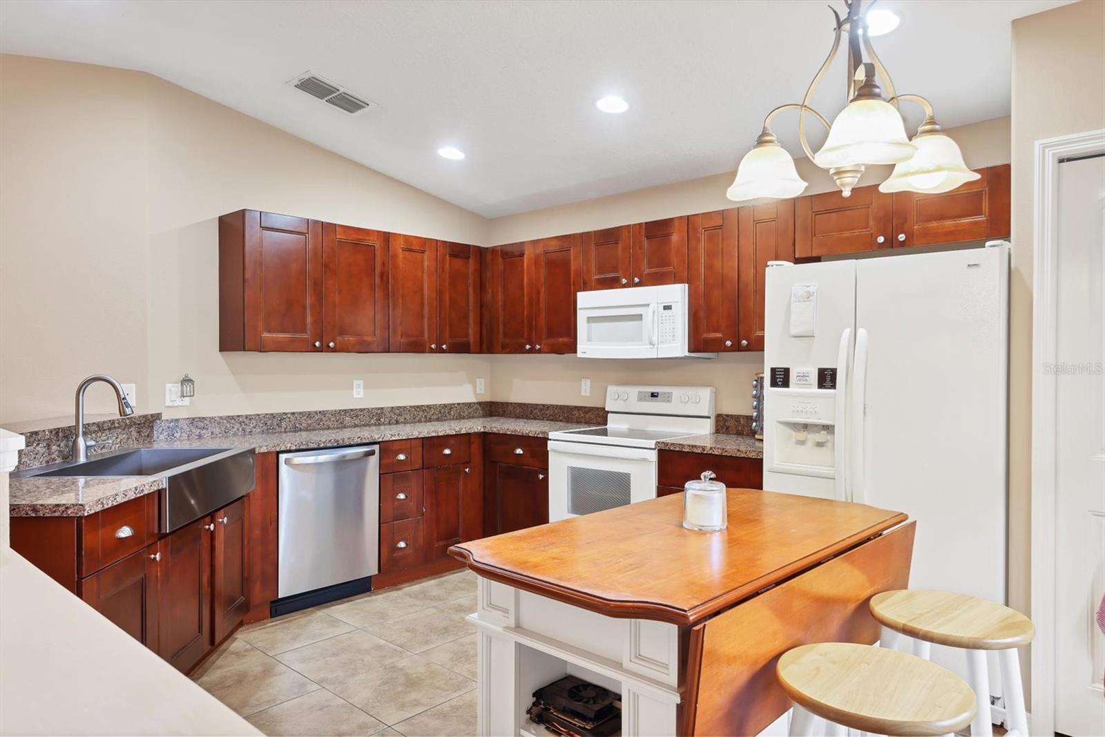 3426 72ND DR E, SARASOTA, FL, 34243