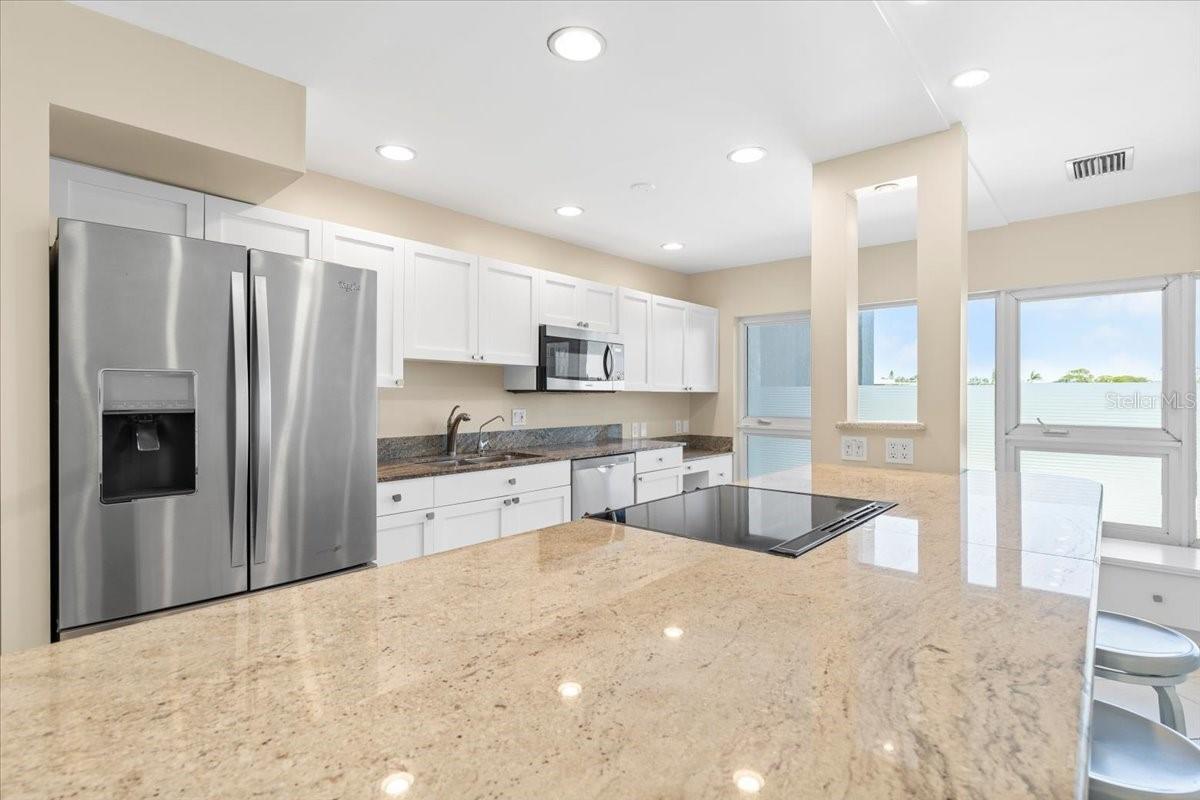 1100 IMPERIAL DR #408, SARASOTA, FL, 34236