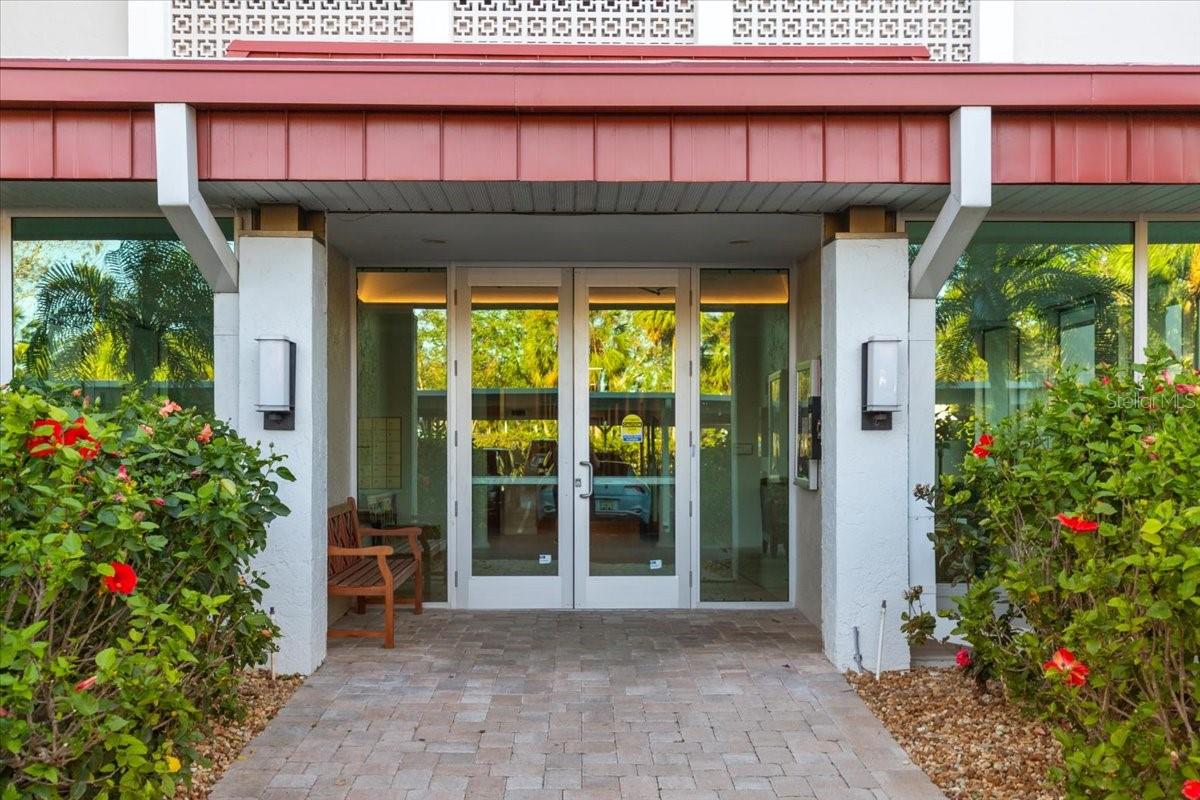 1100 IMPERIAL DR #408, SARASOTA, FL, 34236