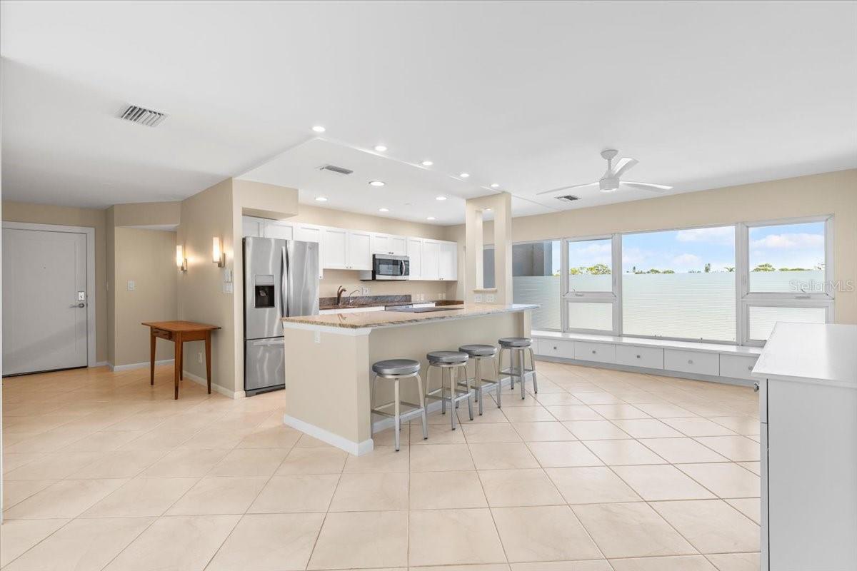 1100 IMPERIAL DR #408, SARASOTA, FL, 34236