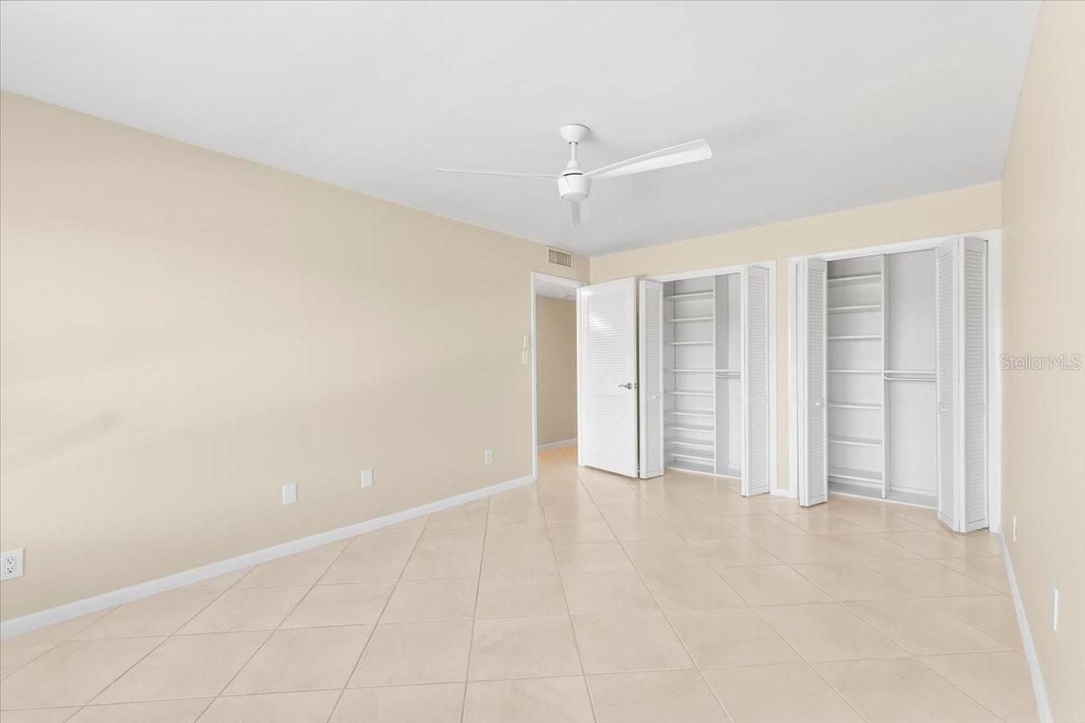 1100 IMPERIAL DR #408, SARASOTA, FL, 34236