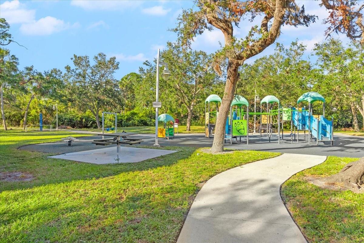 1100 IMPERIAL DR #408, SARASOTA, FL, 34236