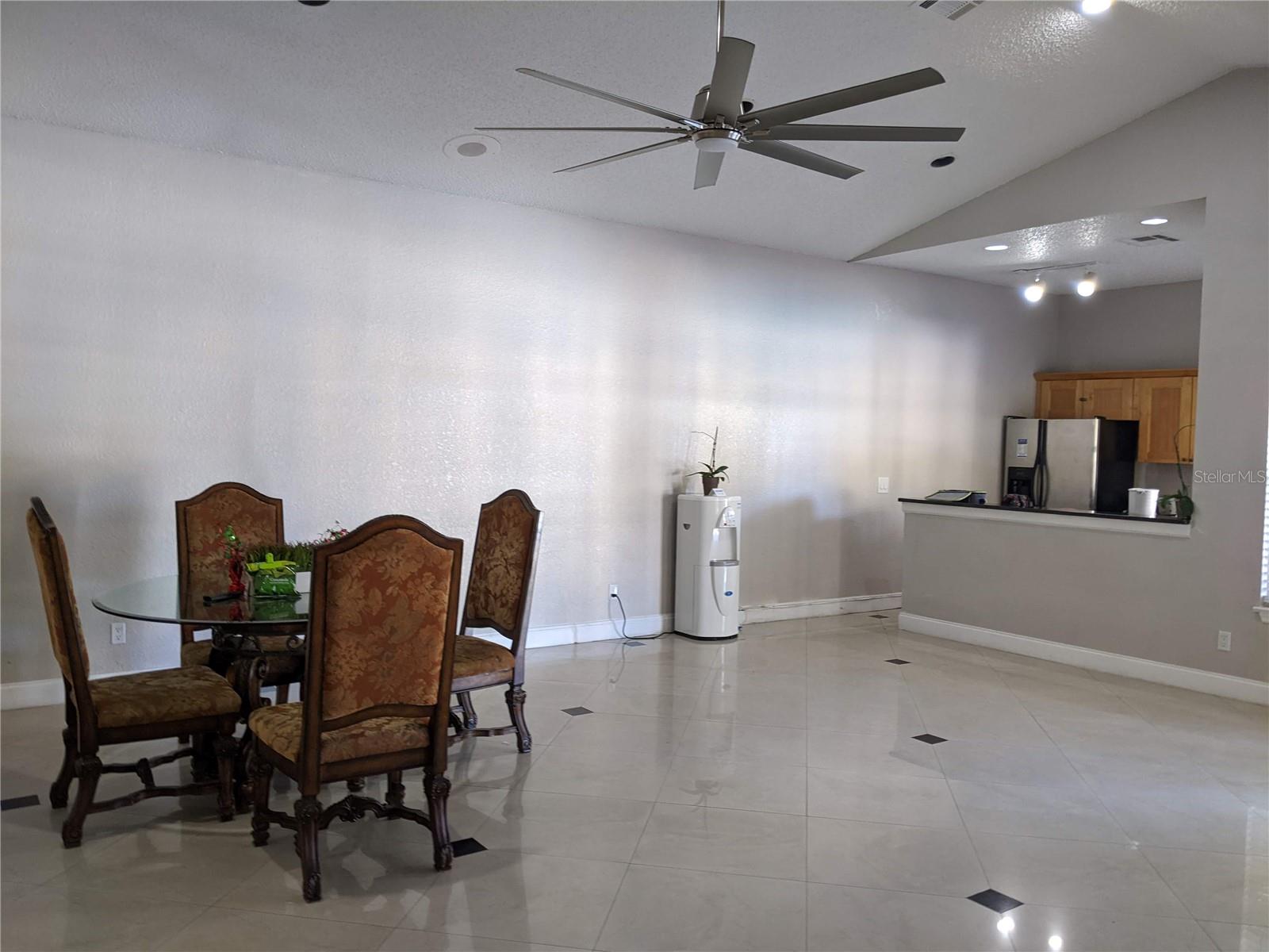 4524 COMMANDER DR #1618, ORLANDO, FL, 32822