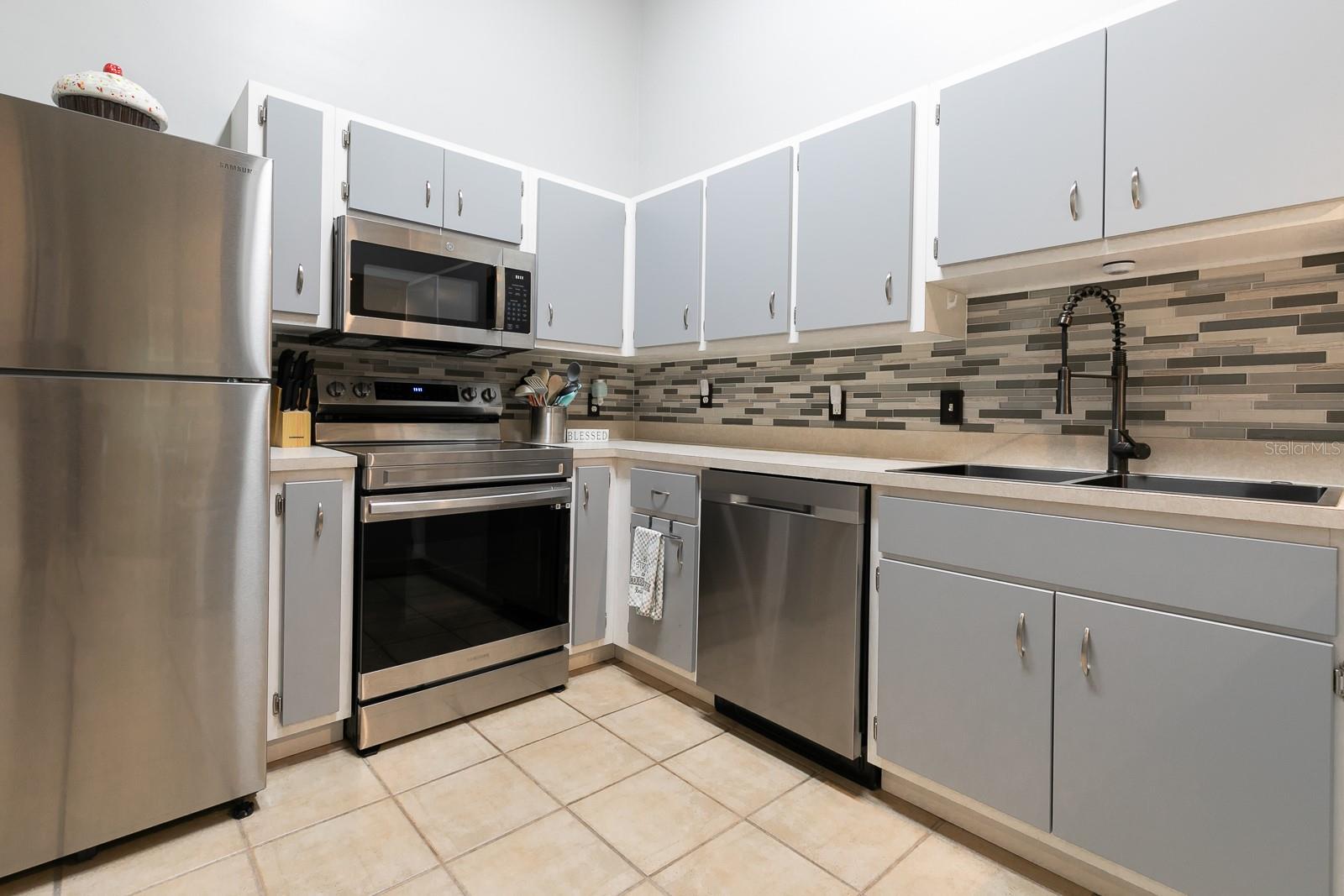 4700 SW ARCHER RD #23, GAINESVILLE, FL, 32608