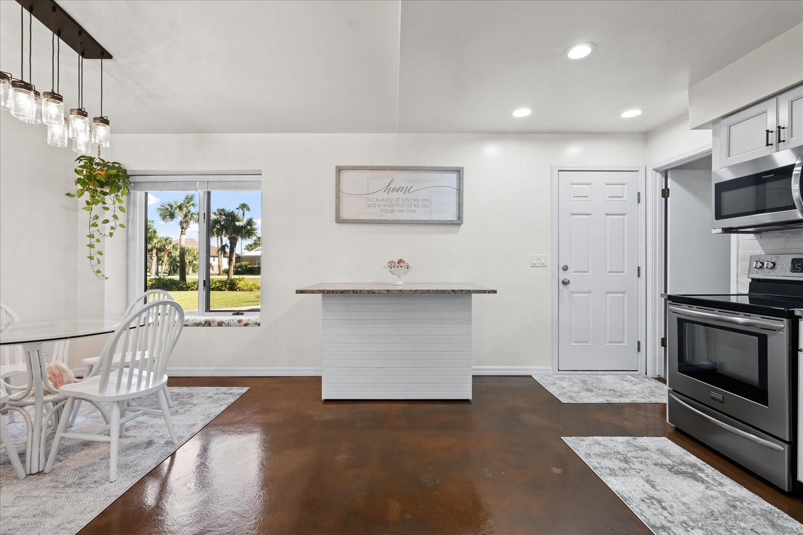 485 LAMBERT AVE, FLAGLER BEACH, FL, 32136