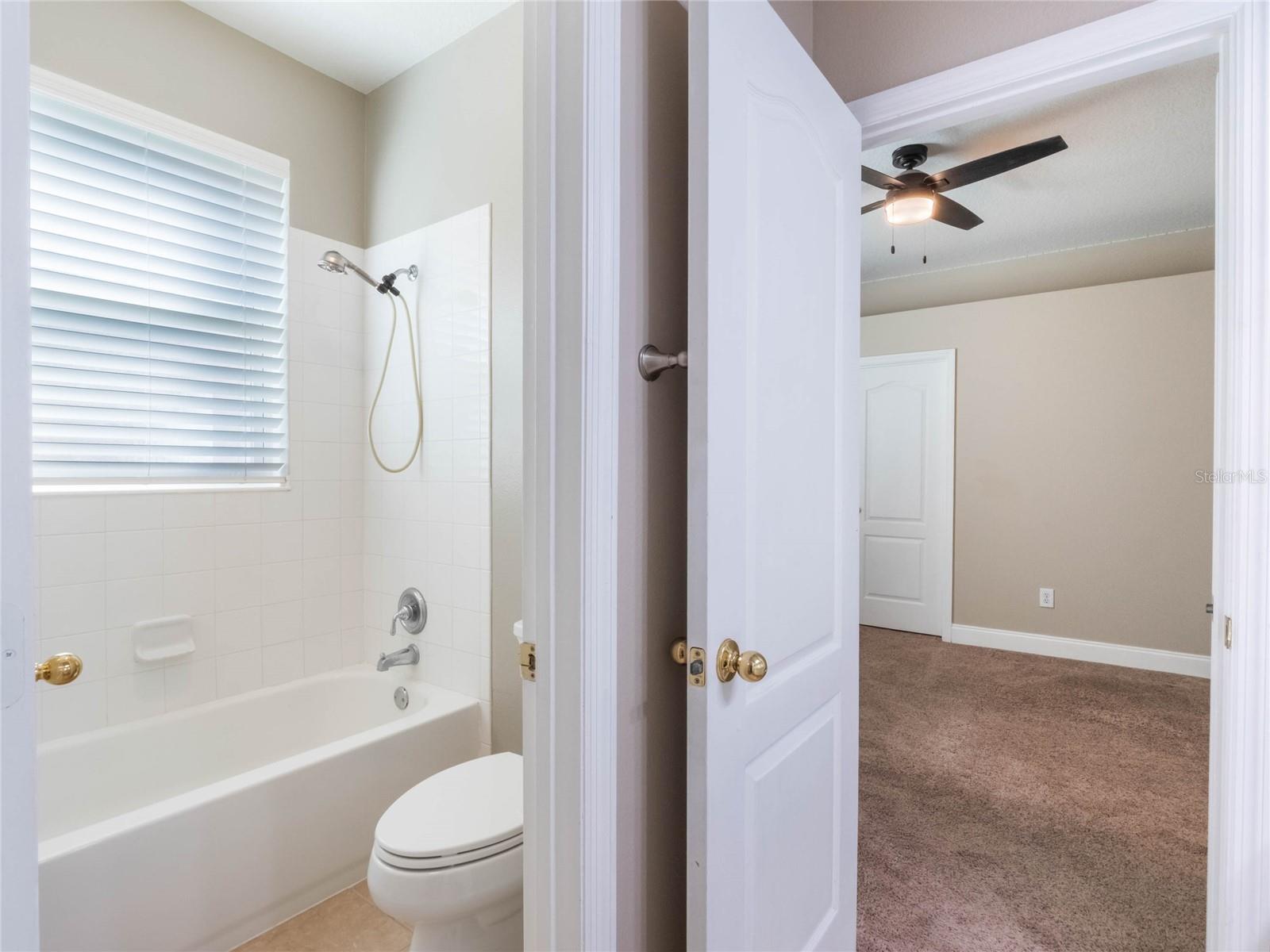 187 OSPREY LAKES CIR, CHULUOTA, FL, 32766