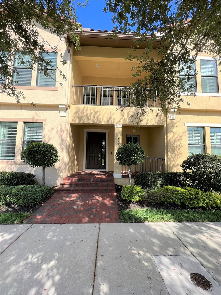 5808 YEATS MANOR DR, TAMPA, FL, 33616