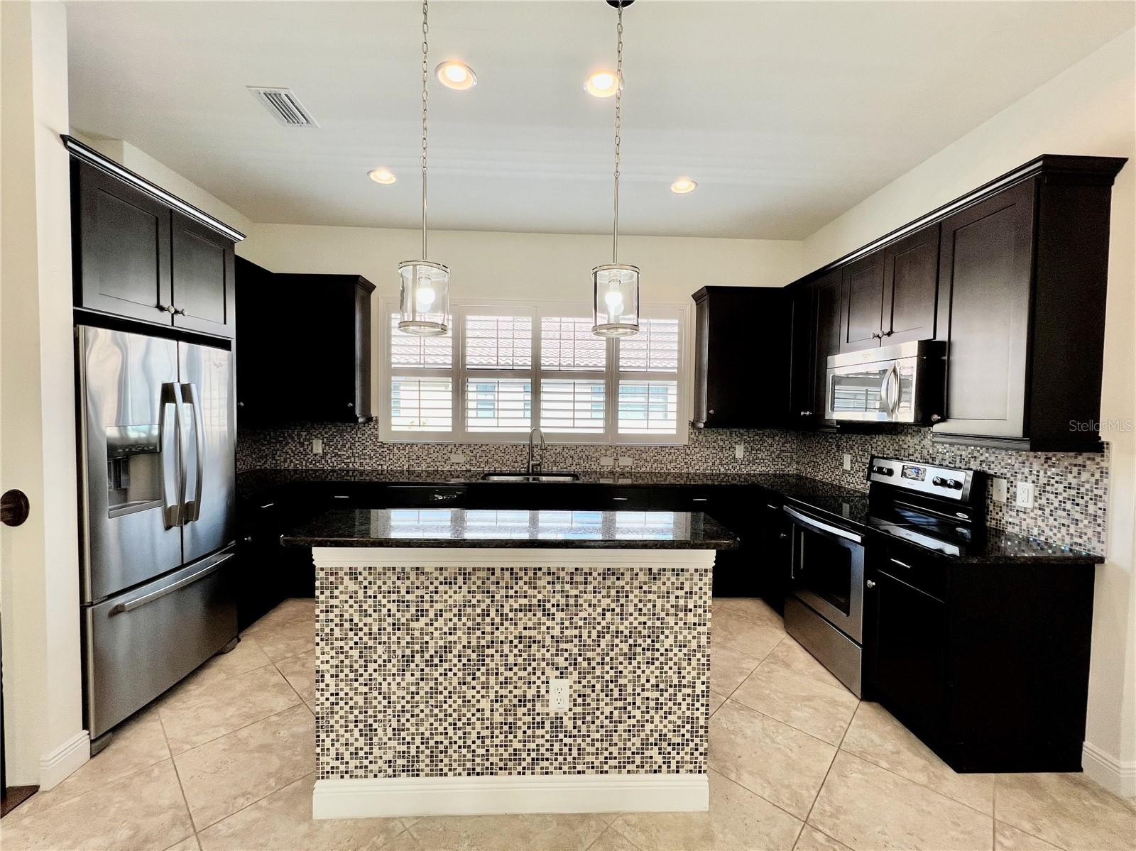 5808 YEATS MANOR DR, TAMPA, FL, 33616