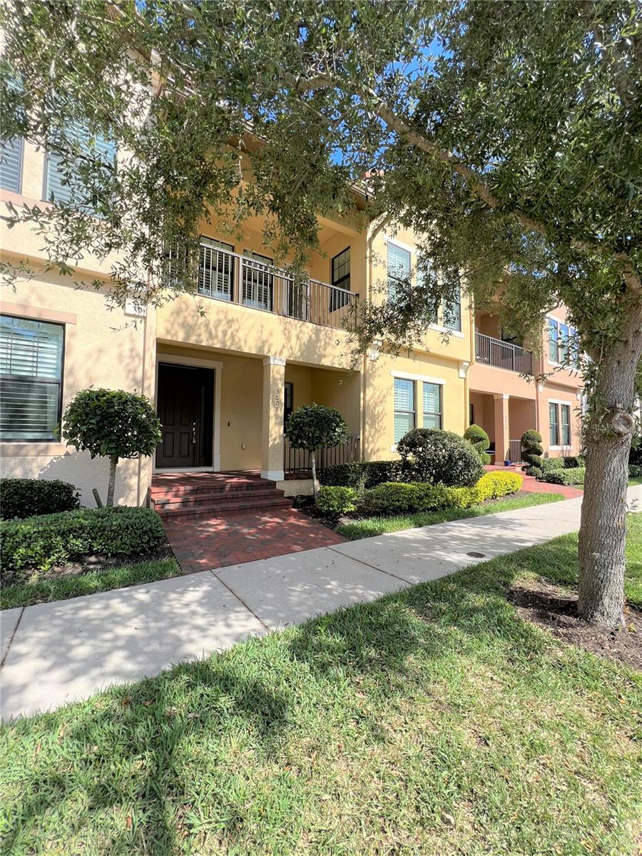 5808 YEATS MANOR DR, TAMPA, FL, 33616