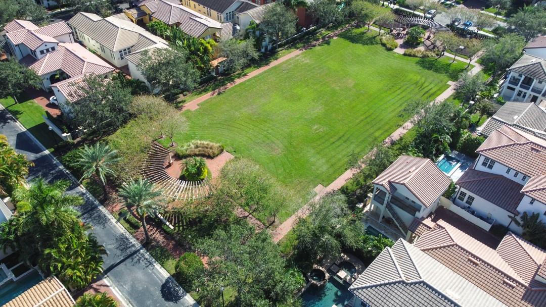 5808 YEATS MANOR DR, TAMPA, FL, 33616