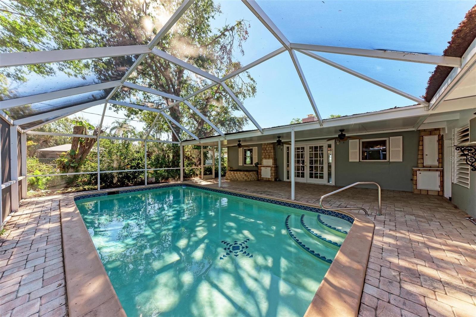 6280 UPLANDS BLVD, SARASOTA, FL, 34243