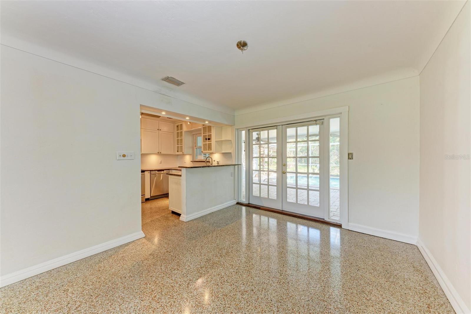 6280 UPLANDS BLVD, SARASOTA, FL, 34243