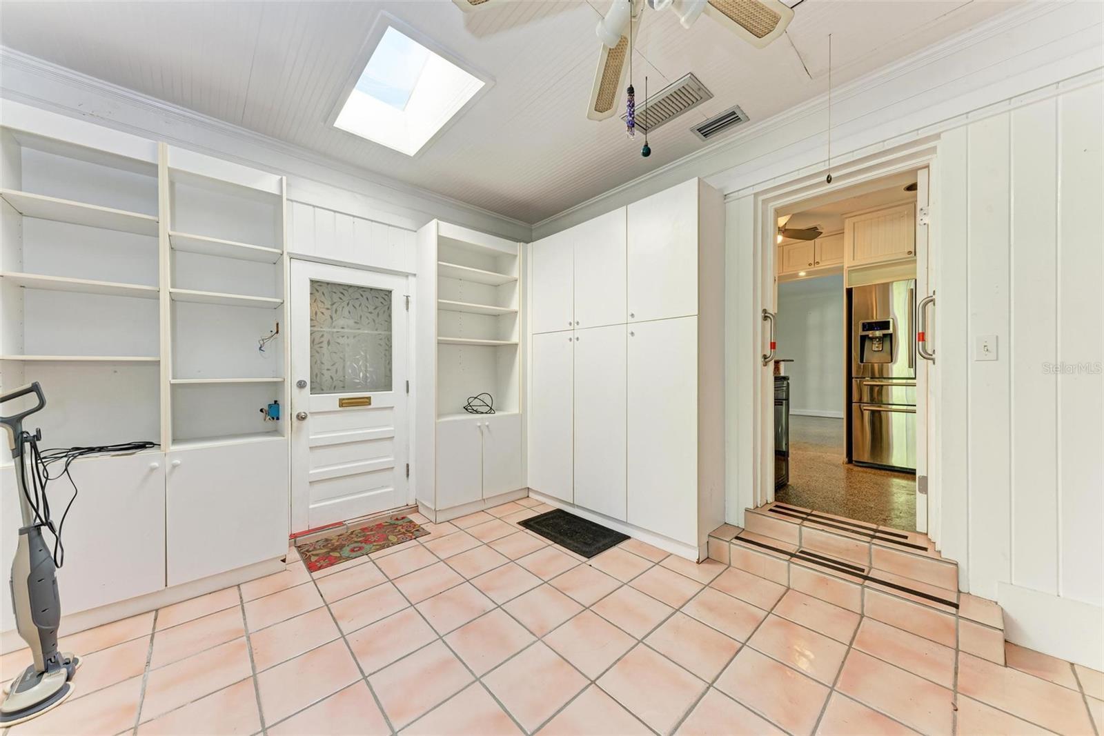 6280 UPLANDS BLVD, SARASOTA, FL, 34243