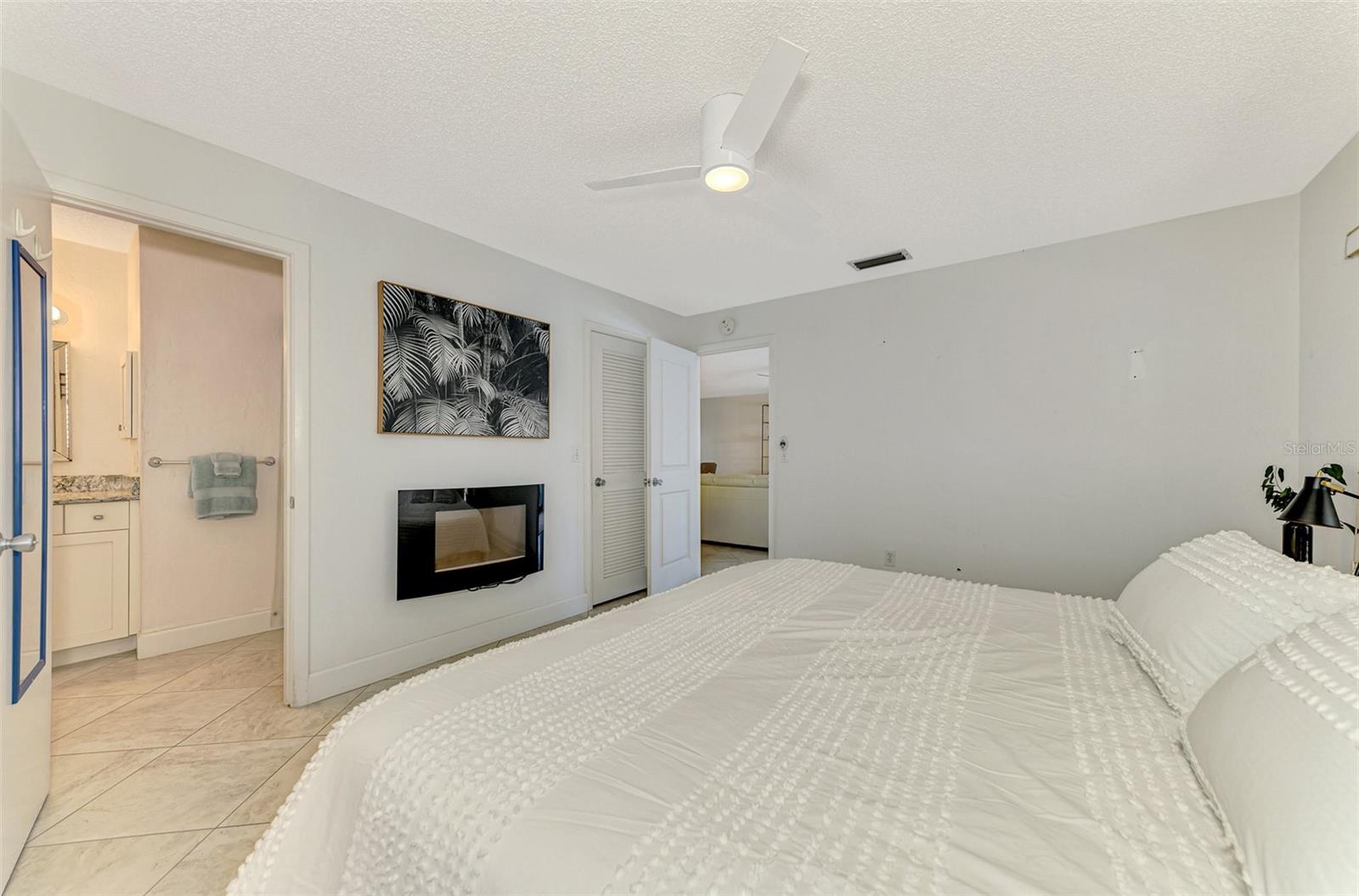 2643 LEAR RD, ENGLEWOOD, FL, 34224