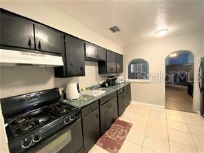 2203 NE 8TH AVE, GAINESVILLE, FL, 32641