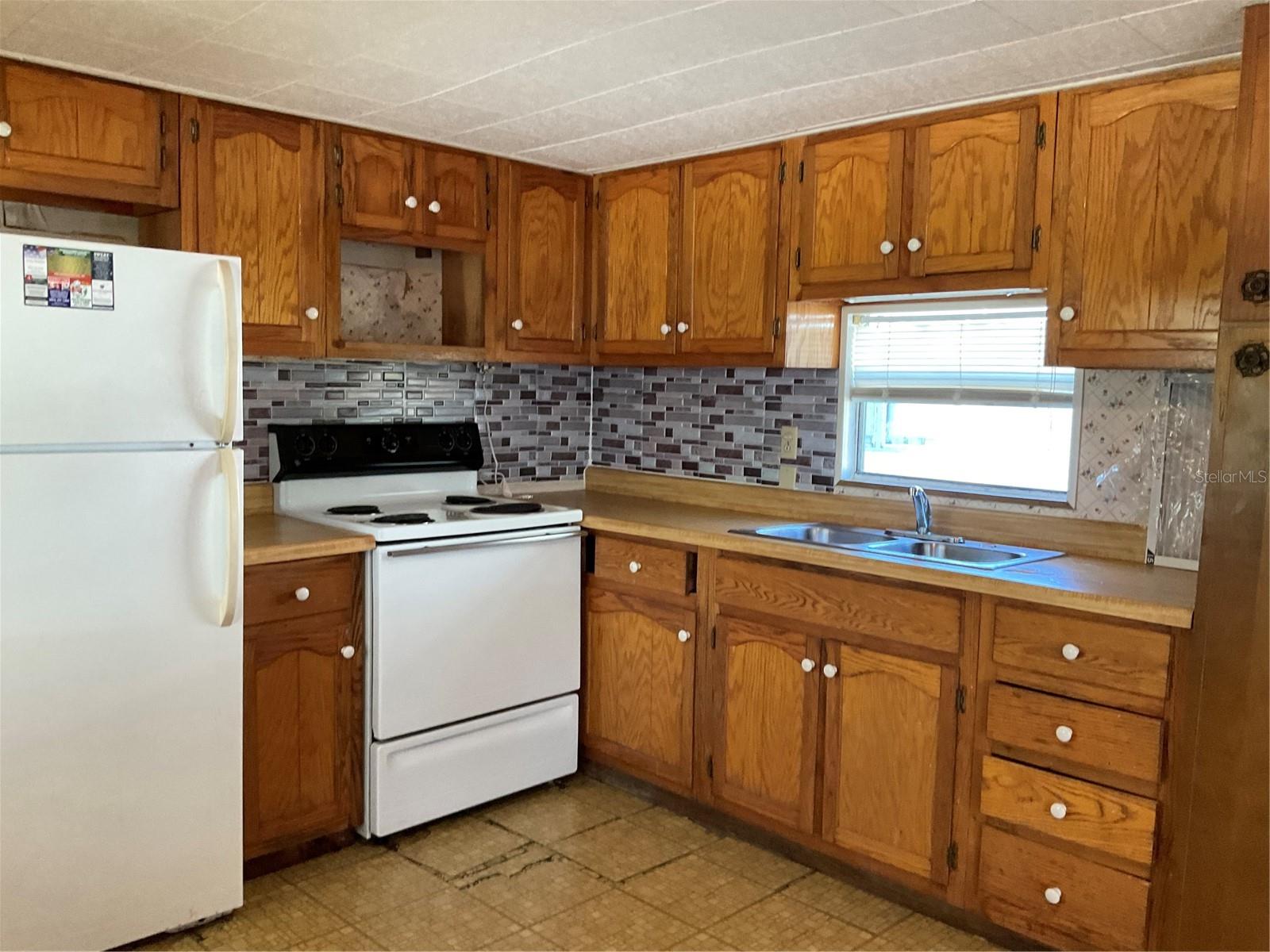 2441 SE 40TH AVE, OKEECHOBEE, FL, 34974