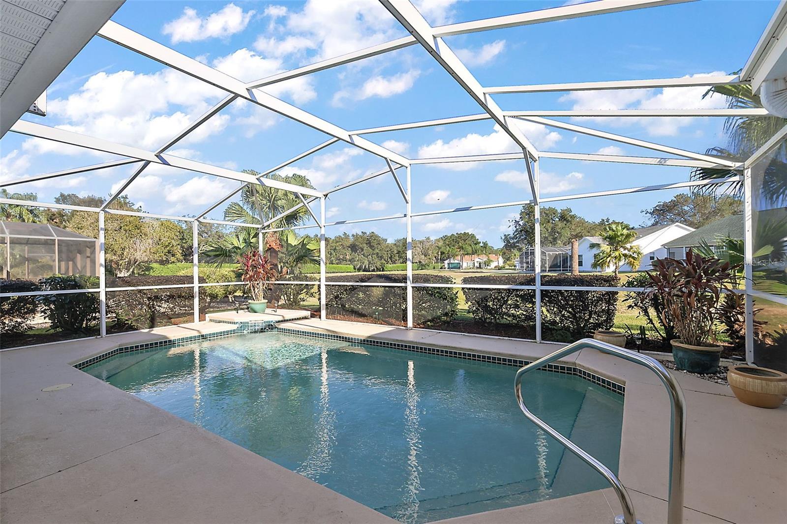 25266 LOST OAK CIR, LEESBURG, FL, 34748