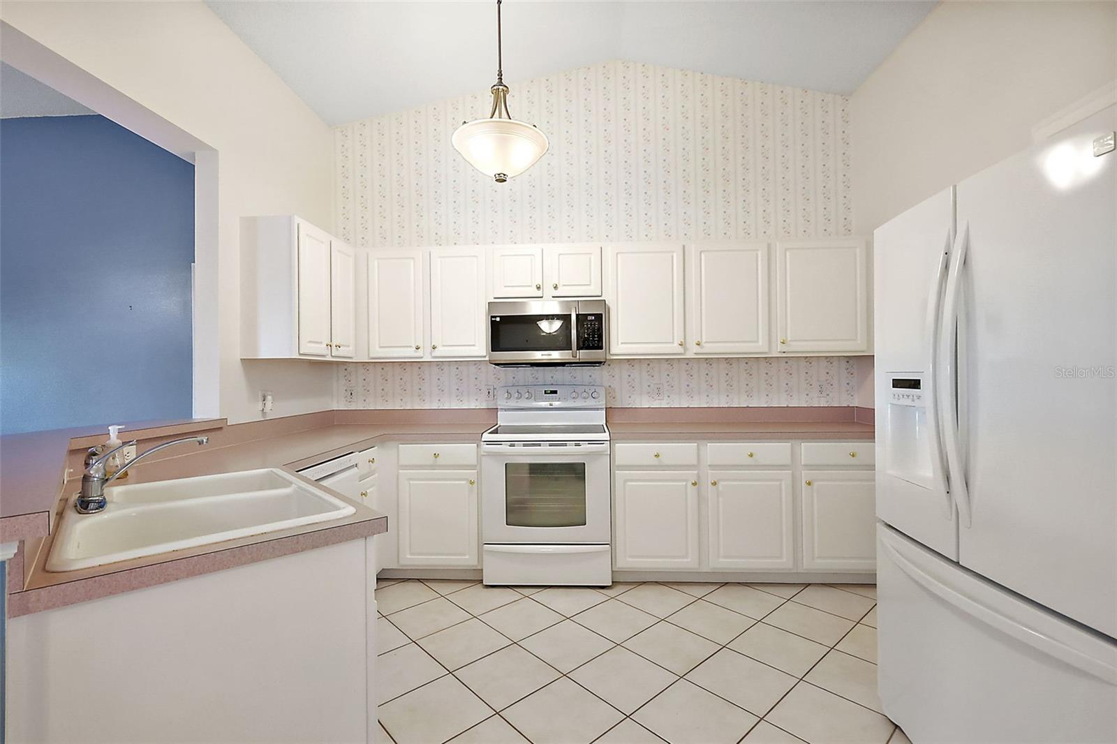 25266 LOST OAK CIR, LEESBURG, FL, 34748
