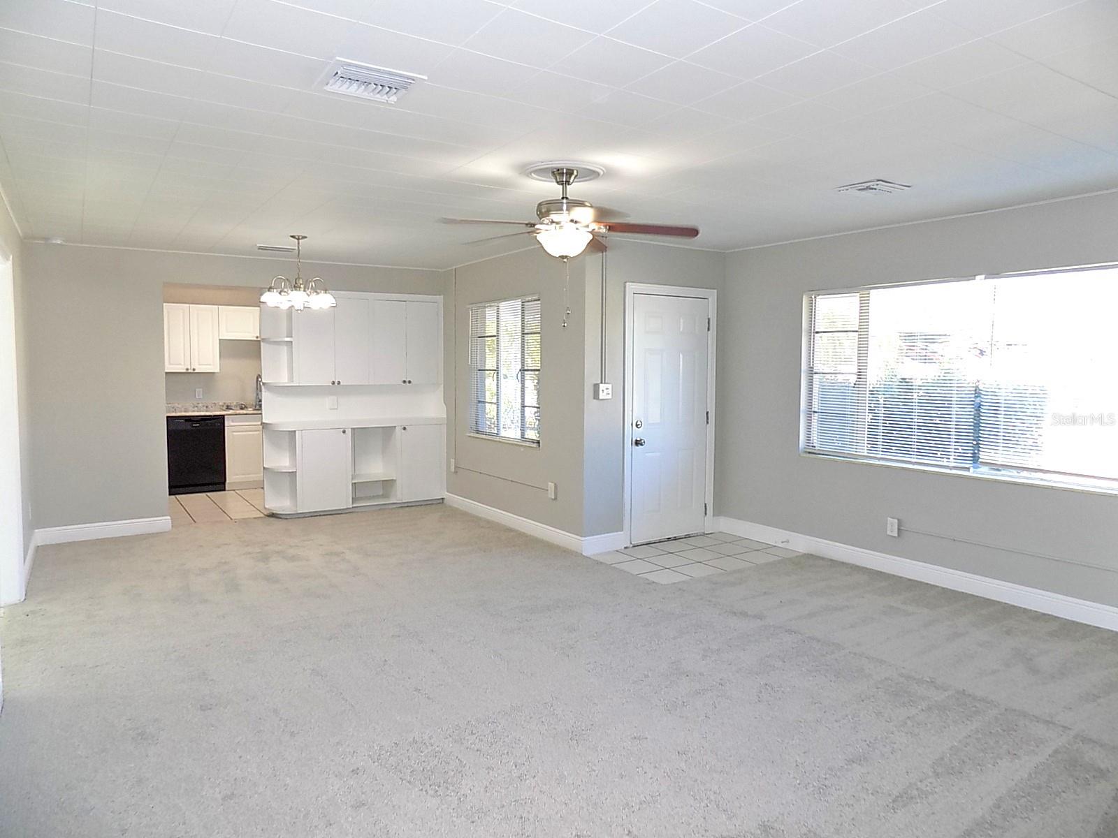 2215 18TH AVE W, BRADENTON, FL, 34205
