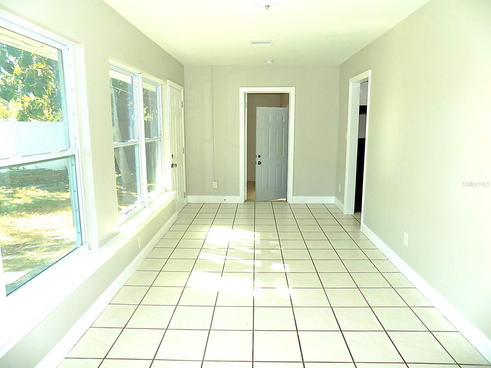 2215 18TH AVE W, BRADENTON, FL, 34205