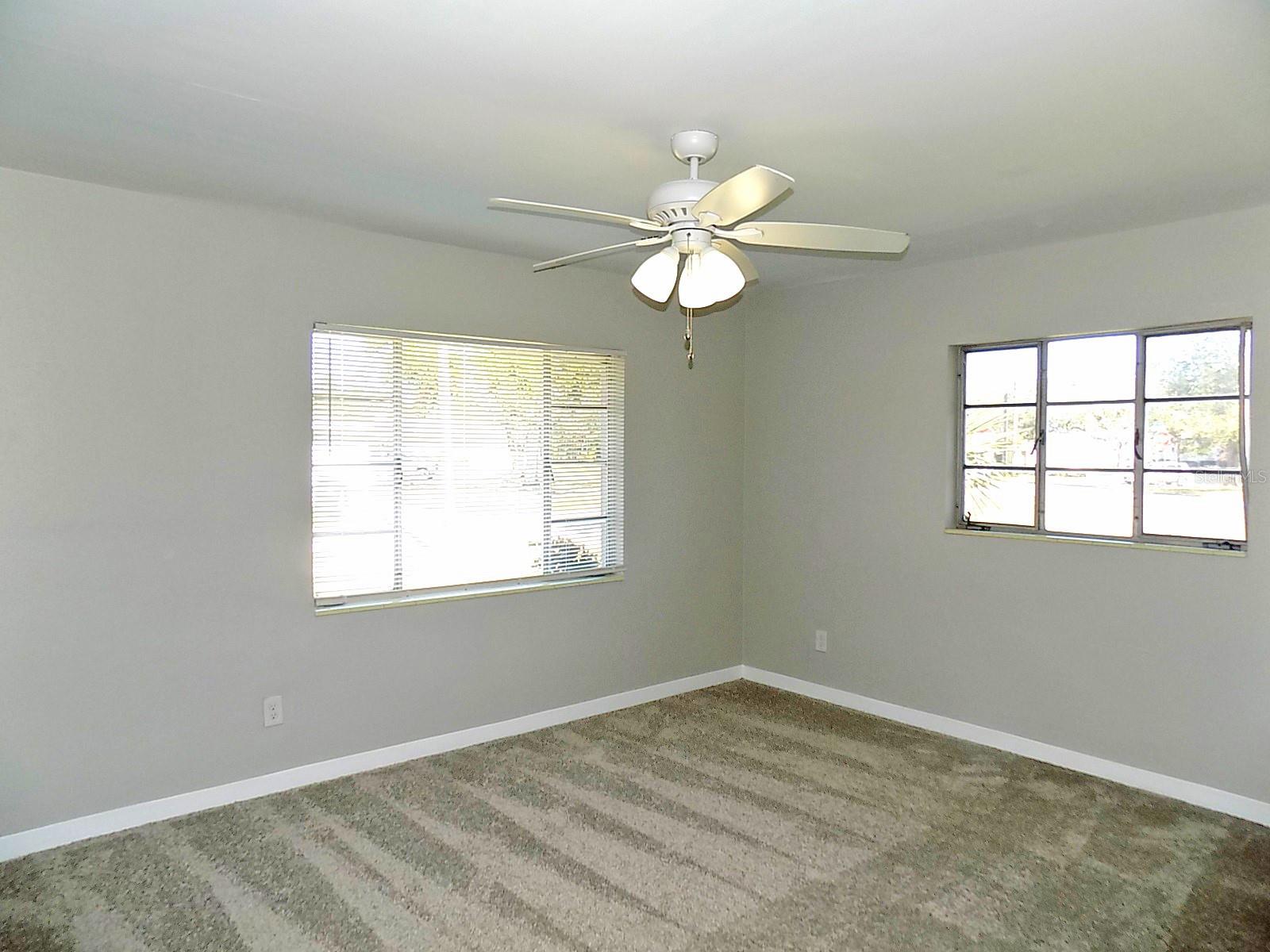 2215 18TH AVE W, BRADENTON, FL, 34205