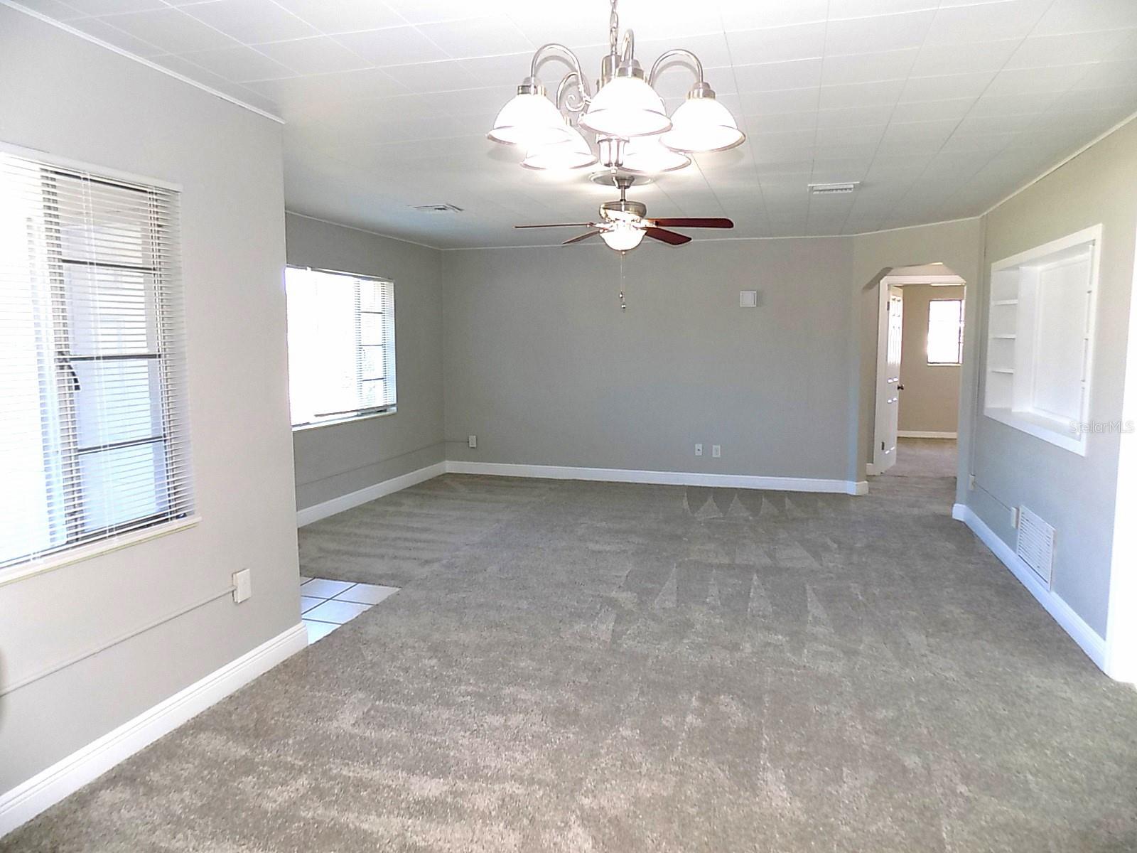 2215 18TH AVE W, BRADENTON, FL, 34205