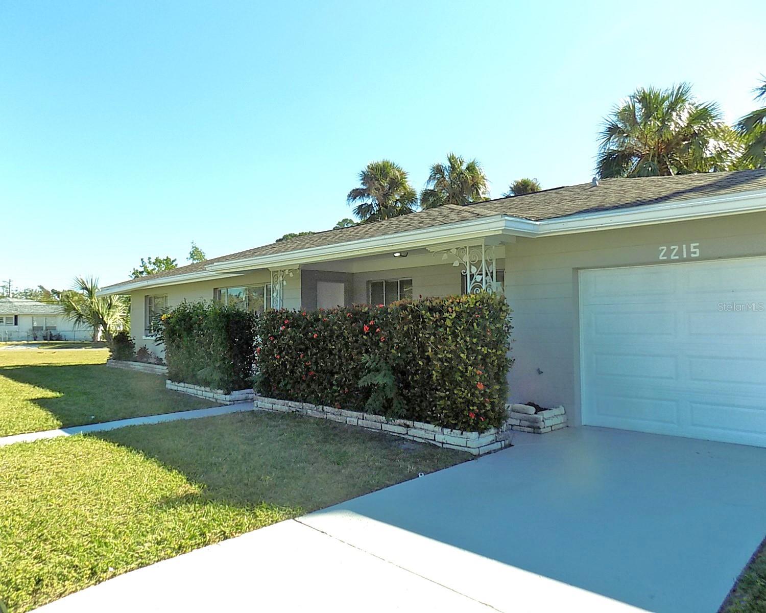 2215 18TH AVE W, BRADENTON, FL, 34205