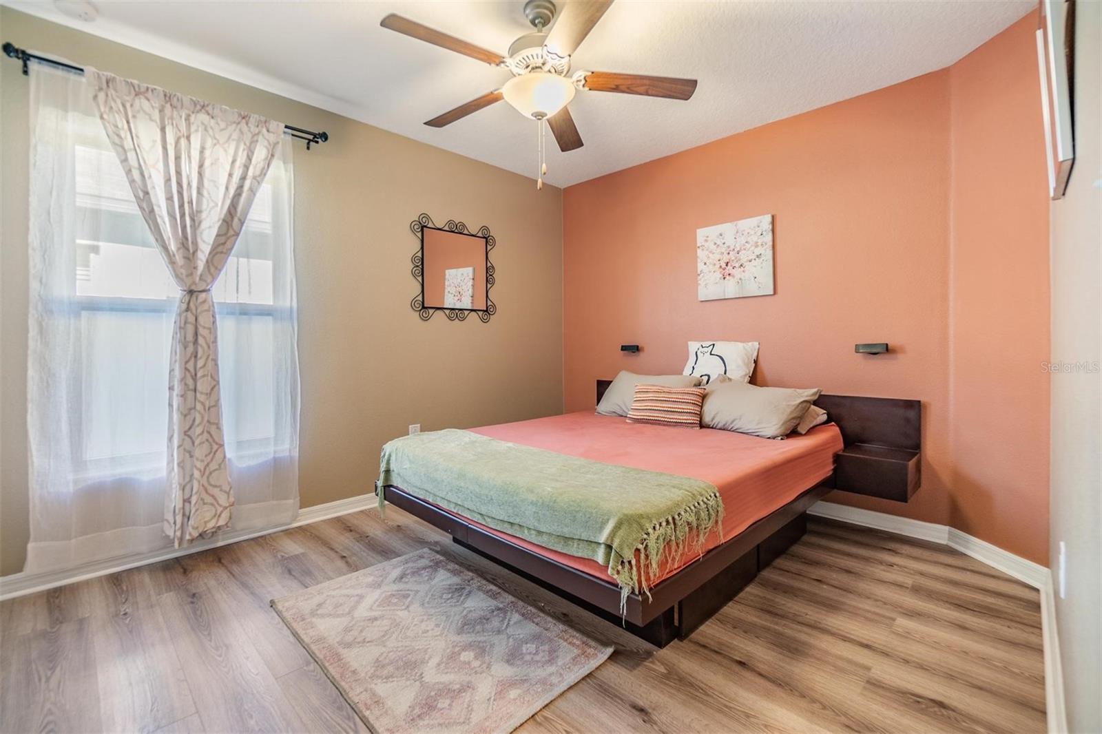 15611 DEMORY POINT PL, SUN CITY CENTER, FL, 33573