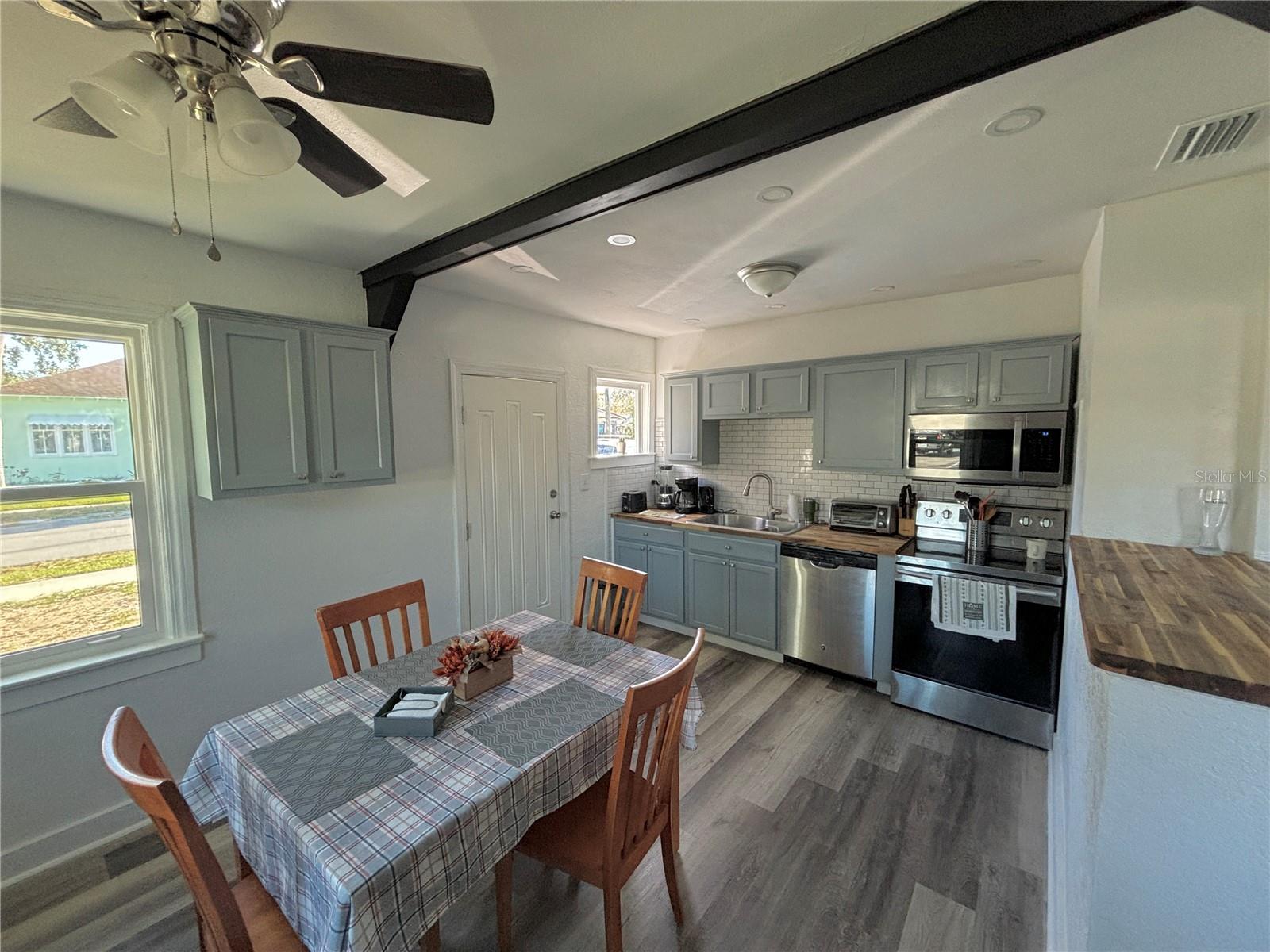 1400 DAYTONA AVE, HOLLY HILL, FL, 32117