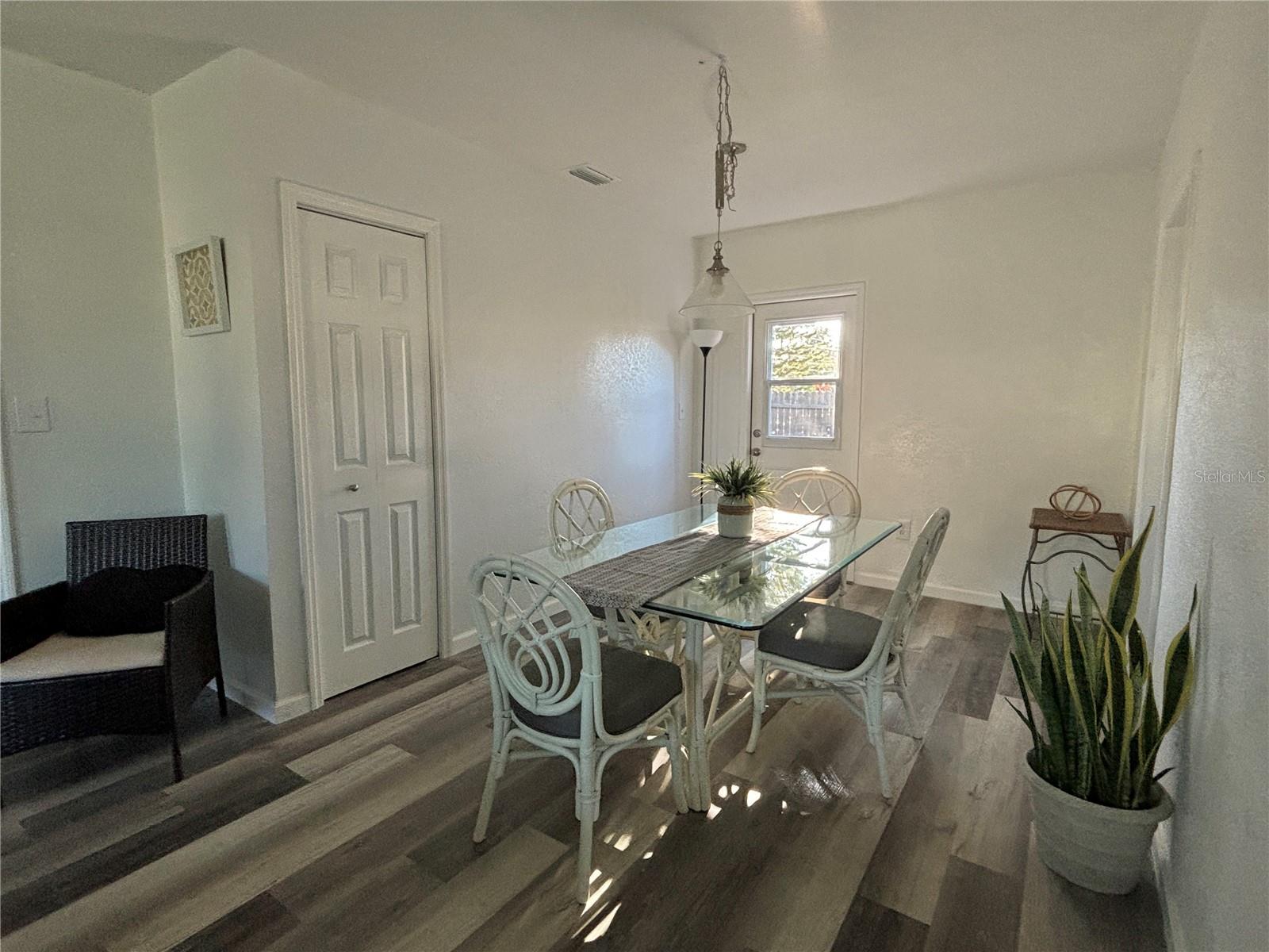 1400 DAYTONA AVE, HOLLY HILL, FL, 32117