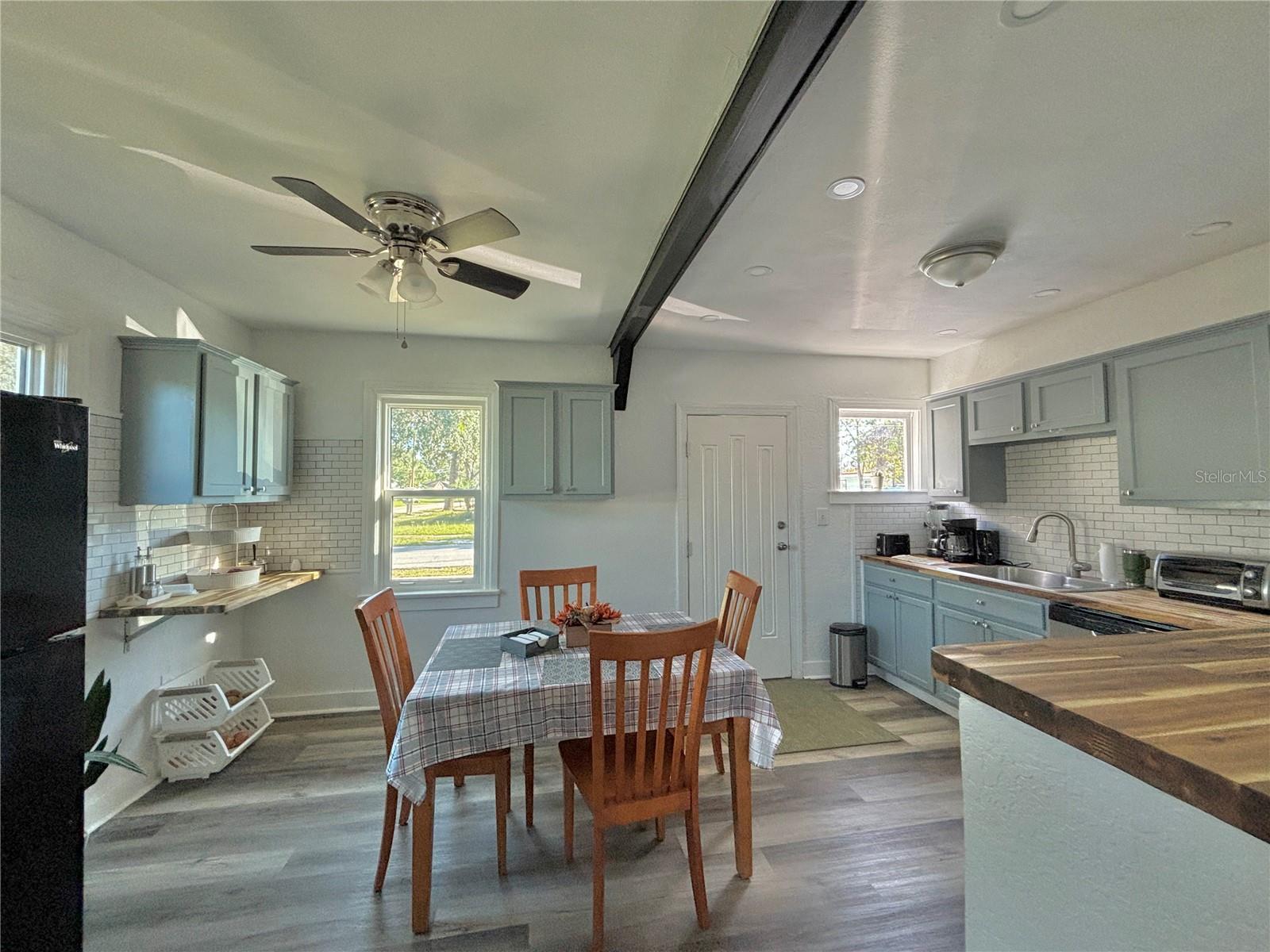 1400 DAYTONA AVE, HOLLY HILL, FL, 32117
