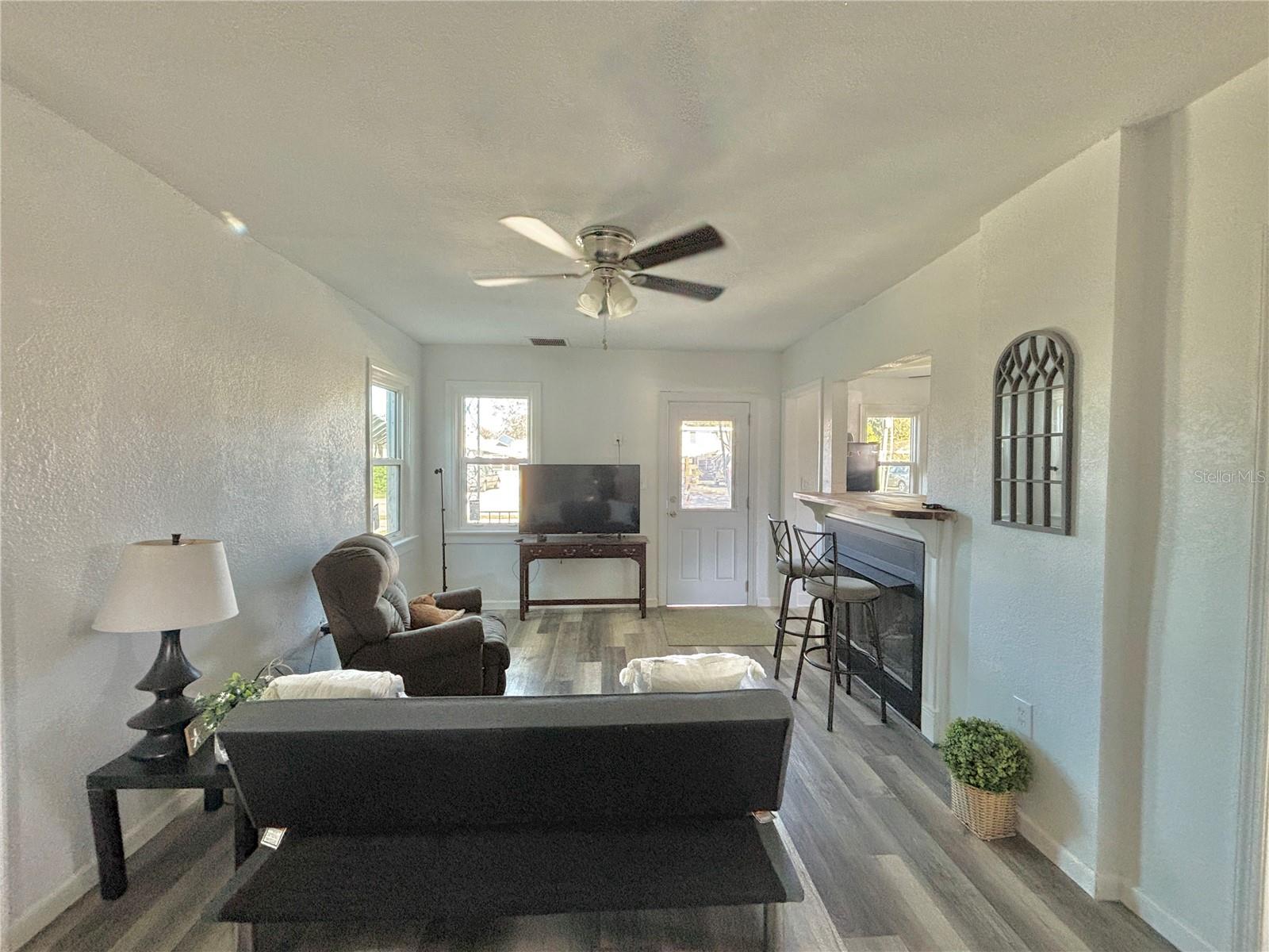 1400 DAYTONA AVE, HOLLY HILL, FL, 32117