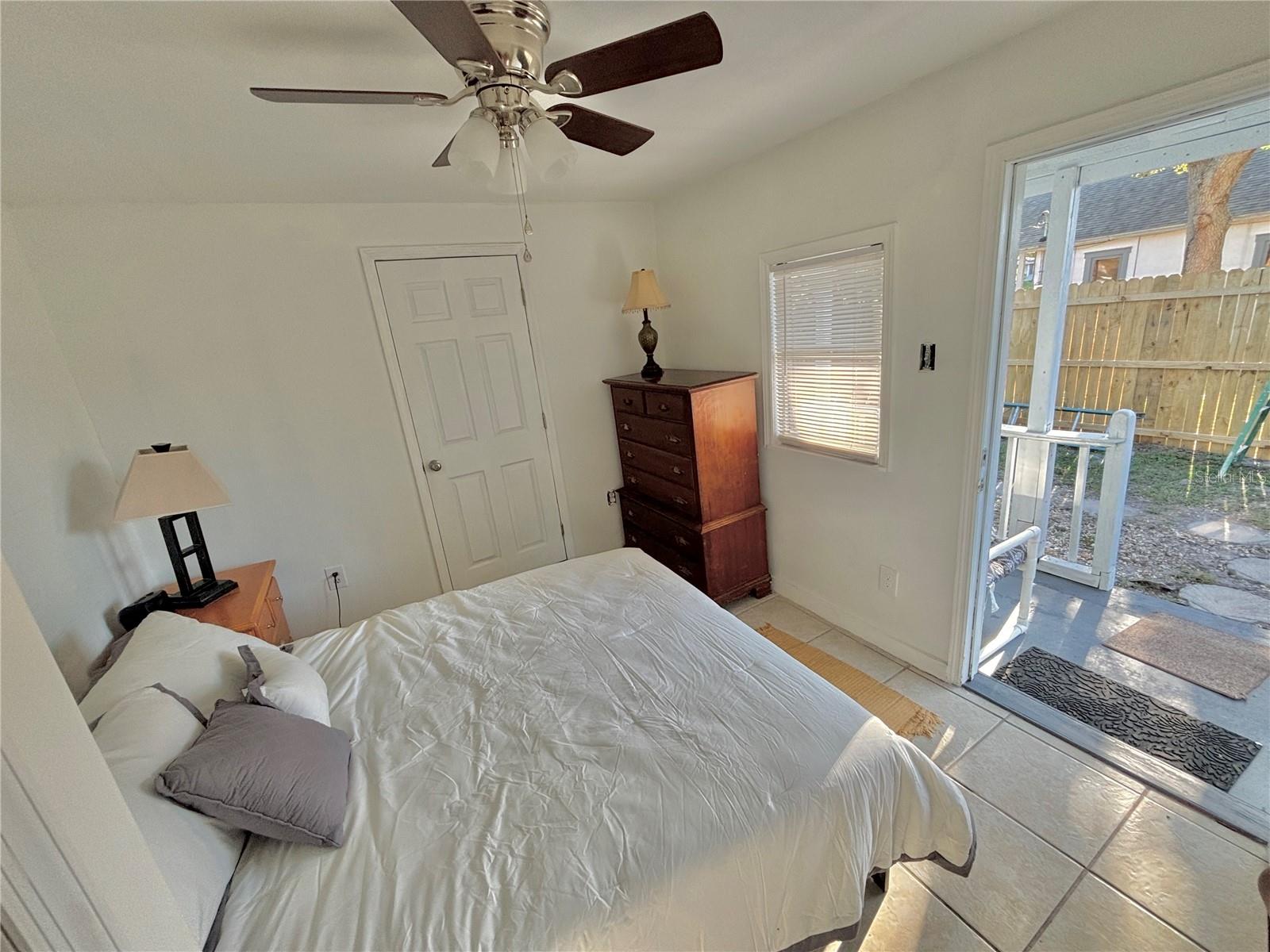 1400 DAYTONA AVE, HOLLY HILL, FL, 32117
