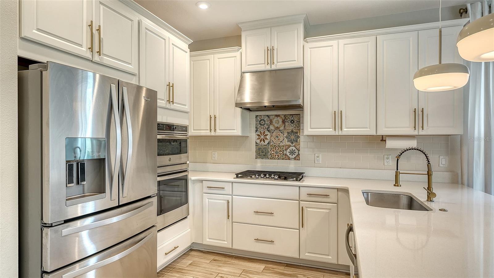 5548 SUMMIT GLN, BRADENTON, FL, 34203