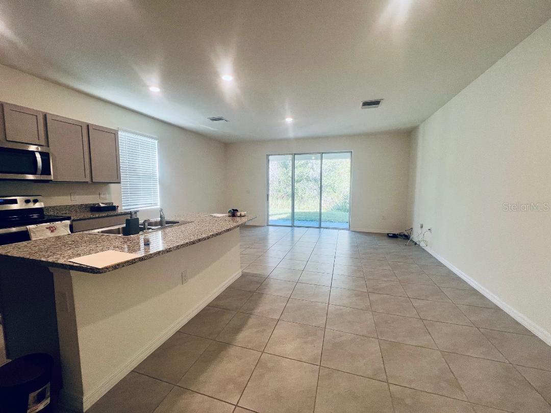 32847 PEZ LANDING LN, WESLEY CHAPEL, FL, 33543