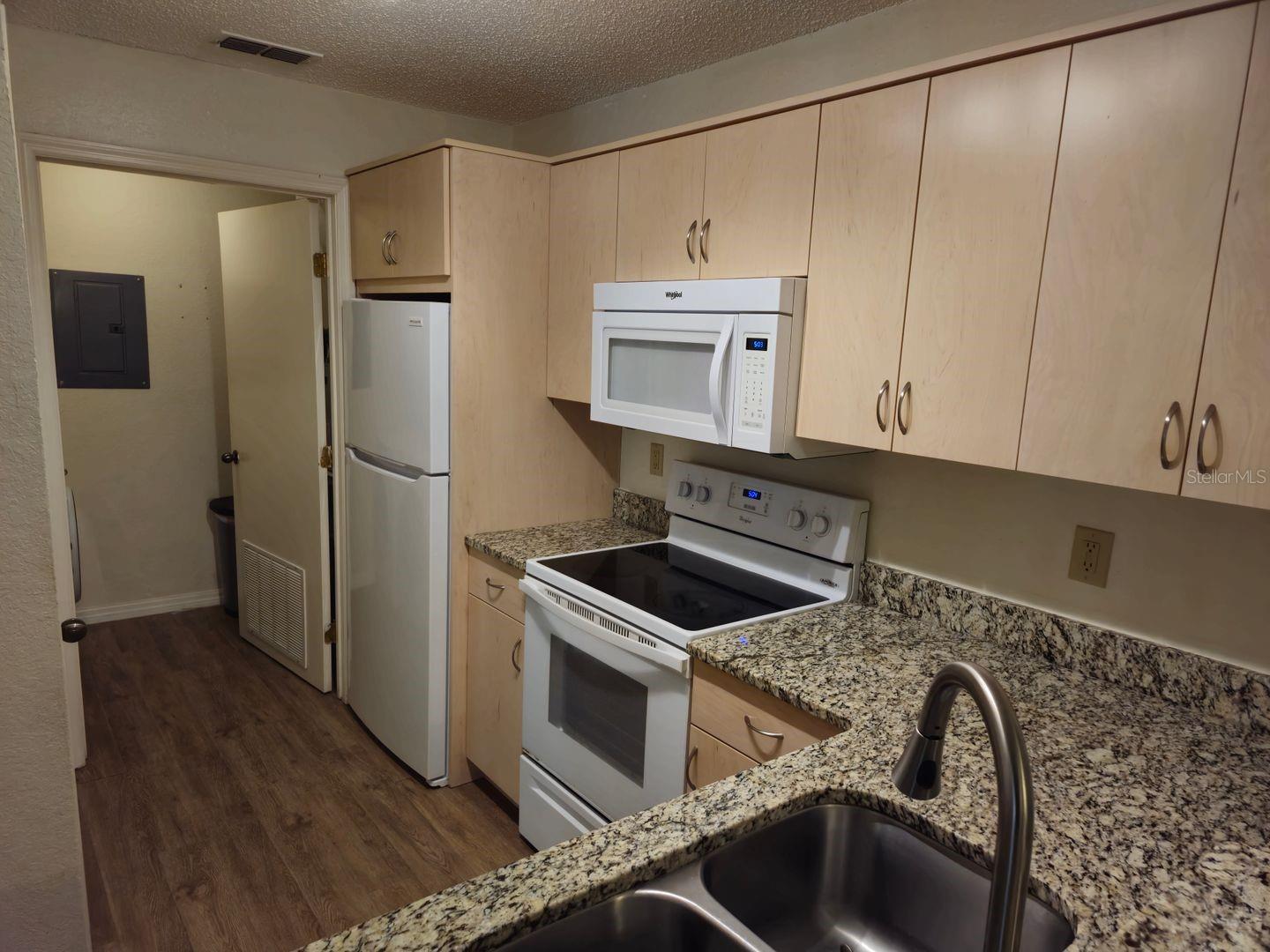 3705 SW 27TH ST #1121, GAINESVILLE, FL, 32608