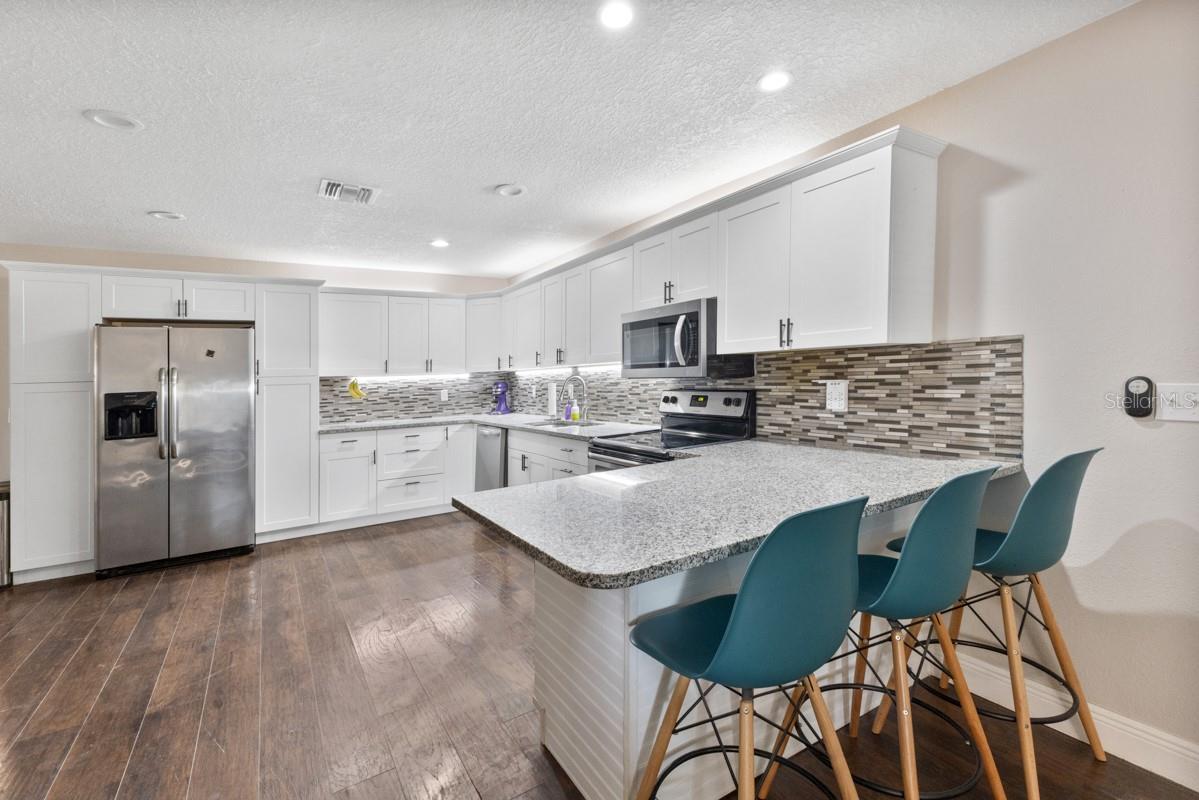 2401 15TH ST W, PALMETTO, FL, 34221