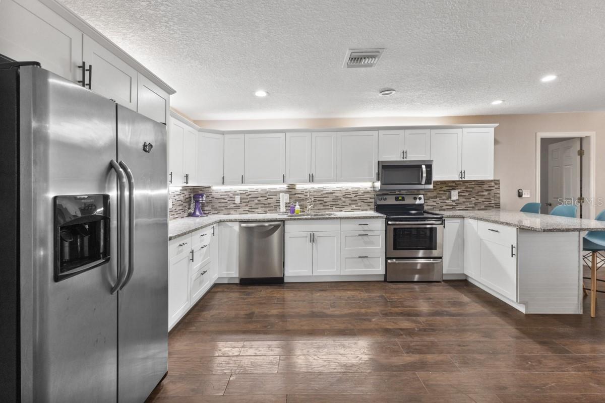 2401 15TH ST W, PALMETTO, FL, 34221