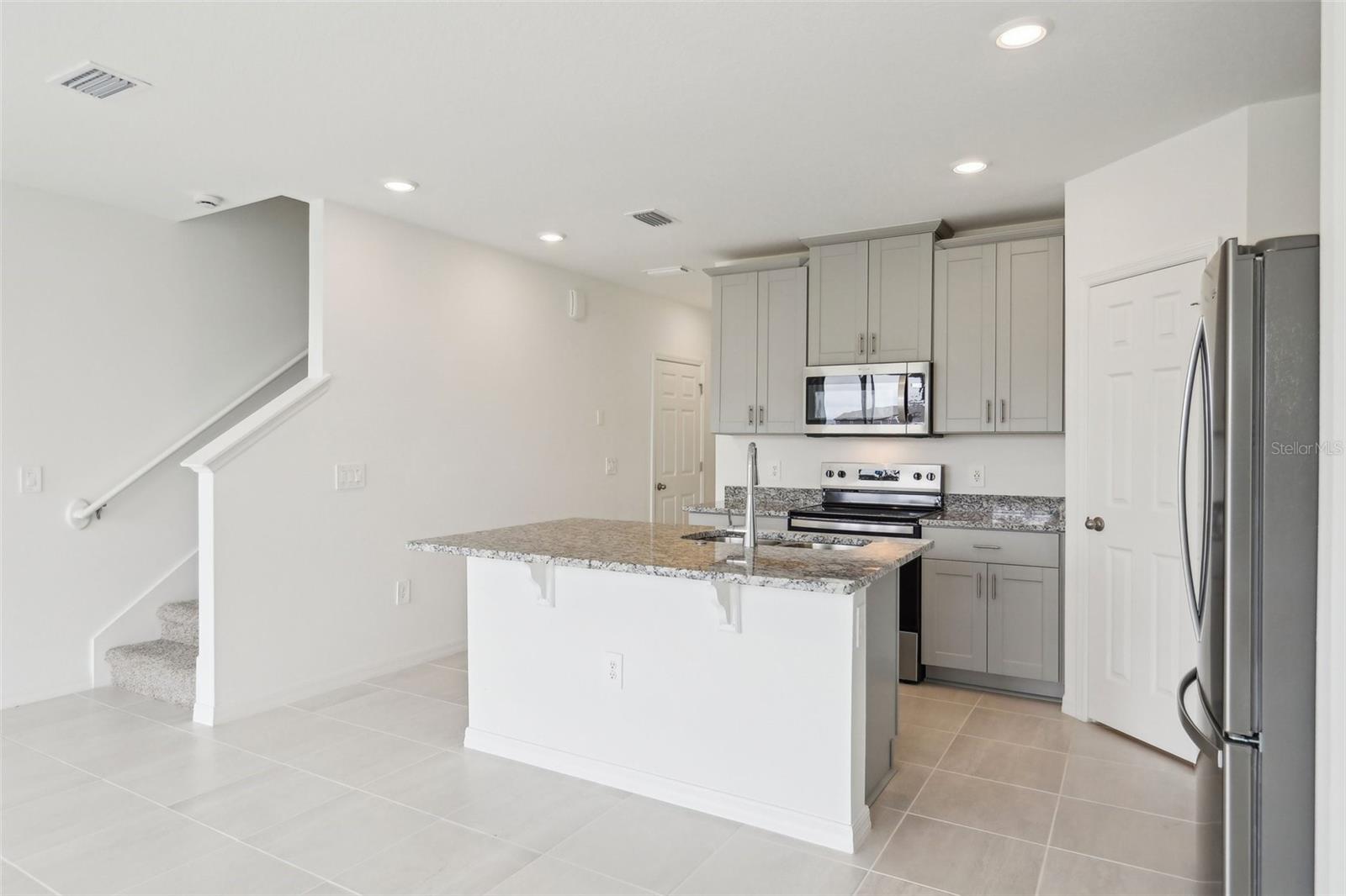 16332 HAPPY EAGLE DR, CLERMONT, FL, 34714