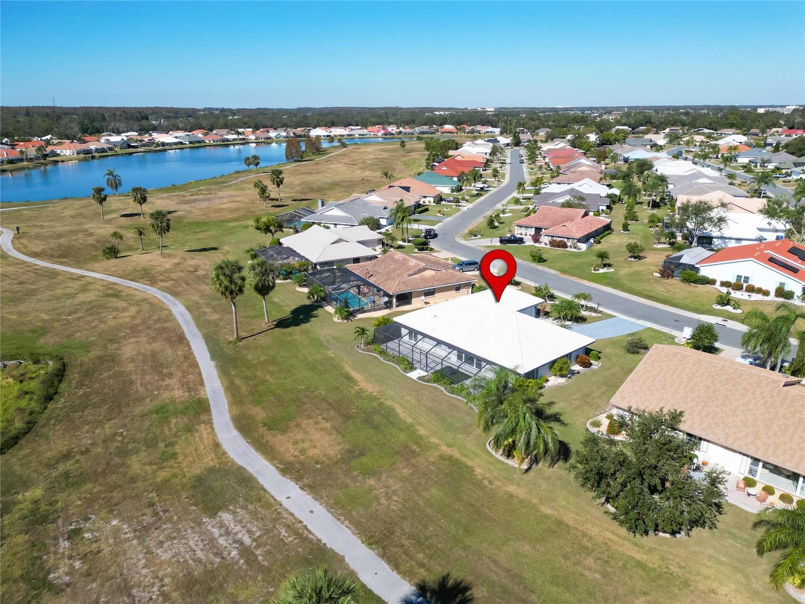 1906 WOLF LAUREL DR, SUN CITY CENTER, FL, 33573