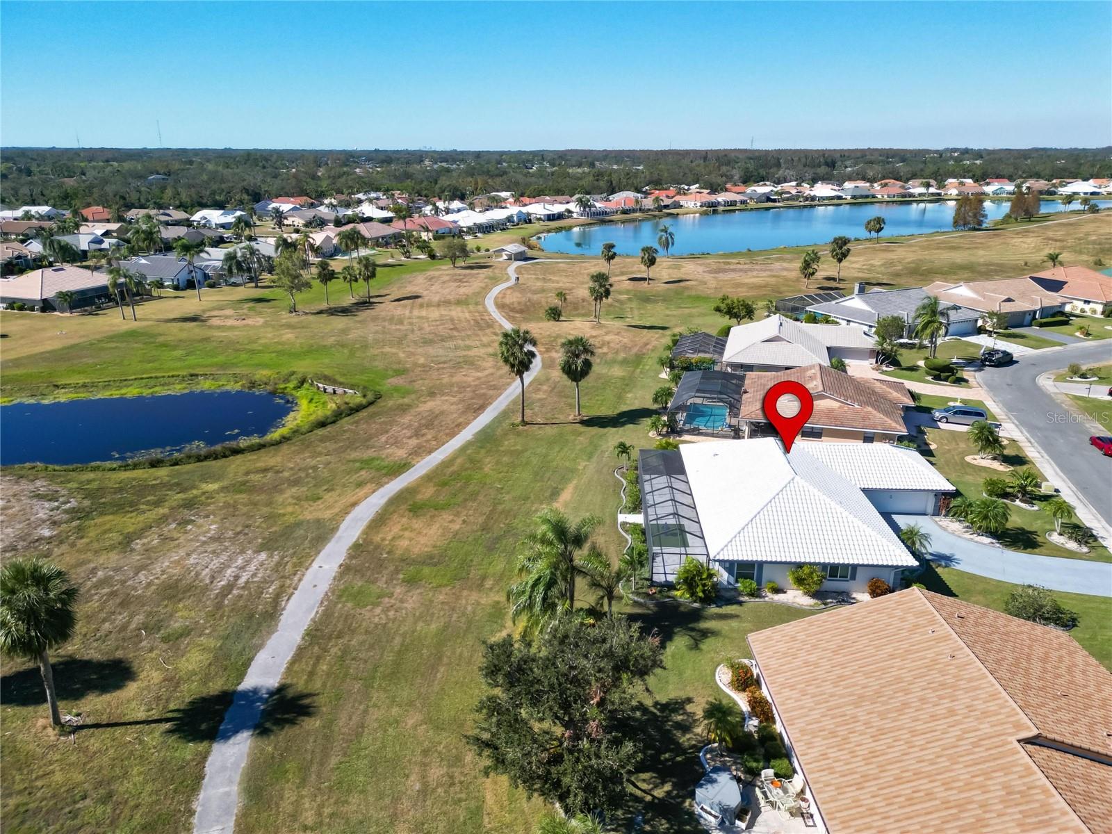 1906 WOLF LAUREL DR, SUN CITY CENTER, FL, 33573