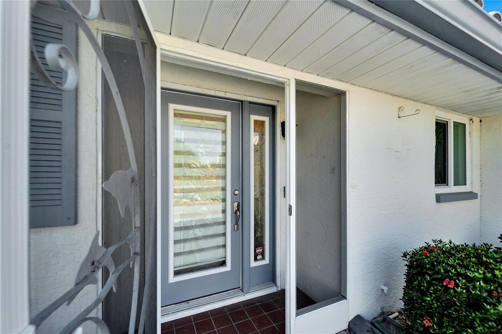 1906 WOLF LAUREL DR, SUN CITY CENTER, FL, 33573