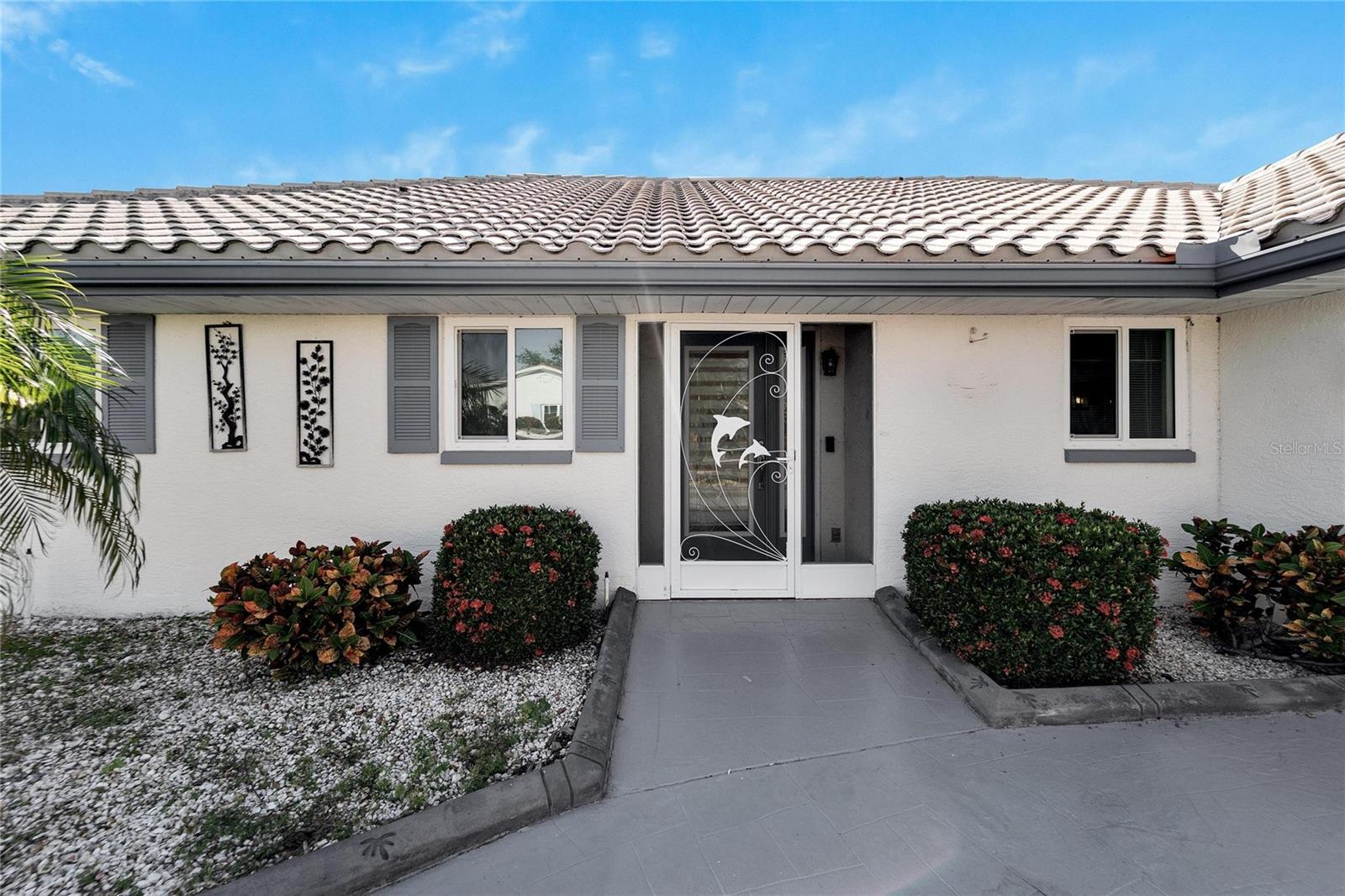 1906 WOLF LAUREL DR, SUN CITY CENTER, FL, 33573