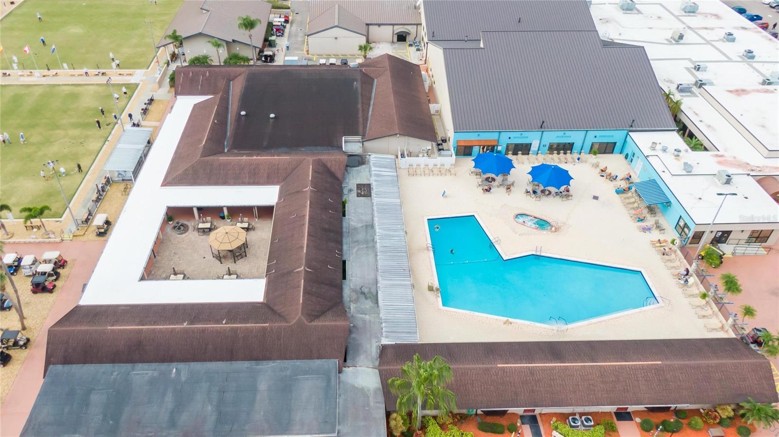 1906 WOLF LAUREL DR, SUN CITY CENTER, FL, 33573