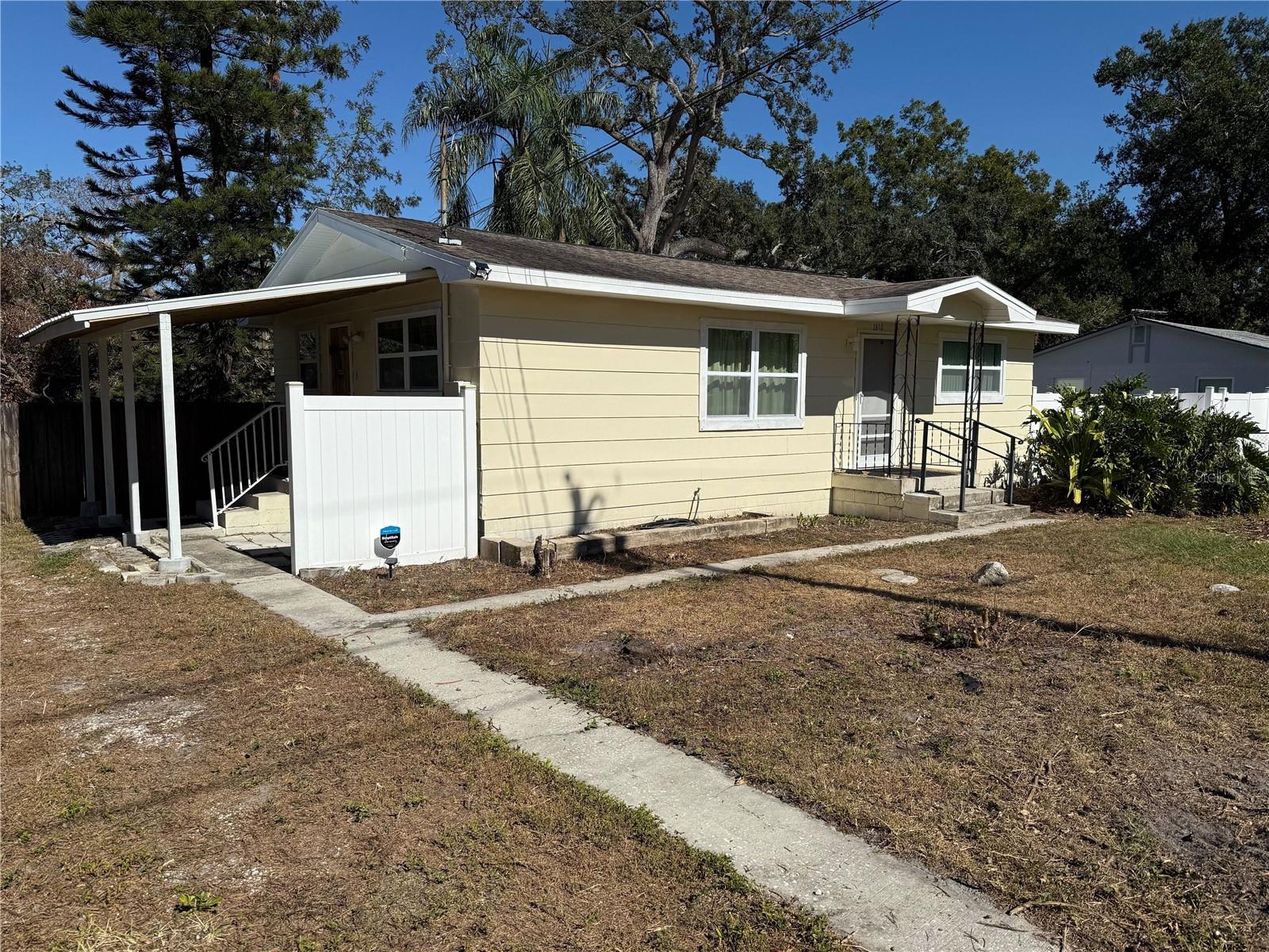 1810 E POINSETTIA AVE, TAMPA, FL, 33612