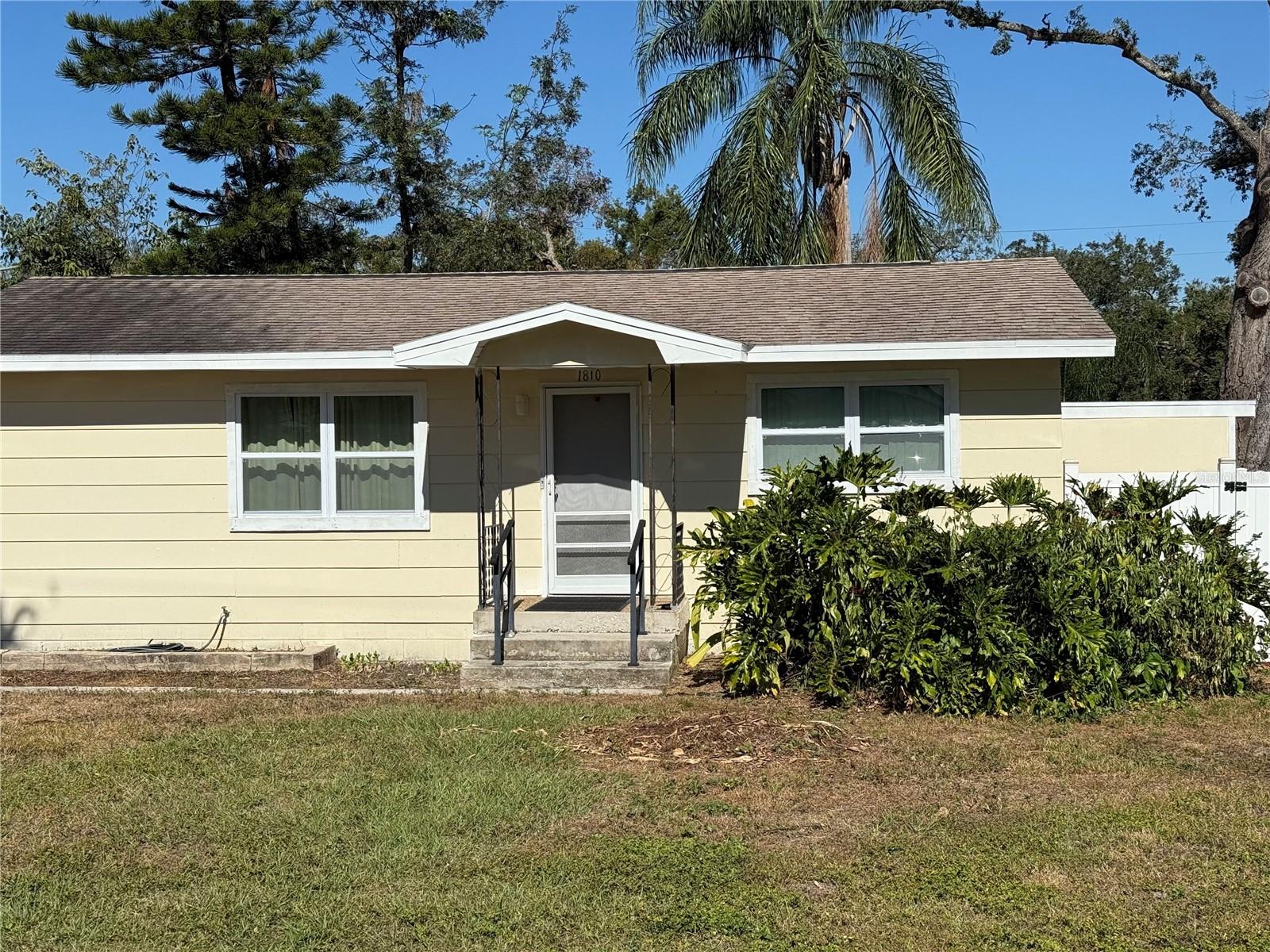 1810 E POINSETTIA AVE, TAMPA, FL, 33612
